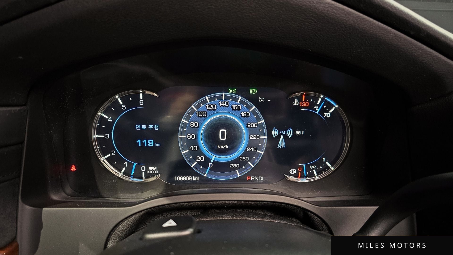 Cadillac Escalade 2018 — миниатюра 8