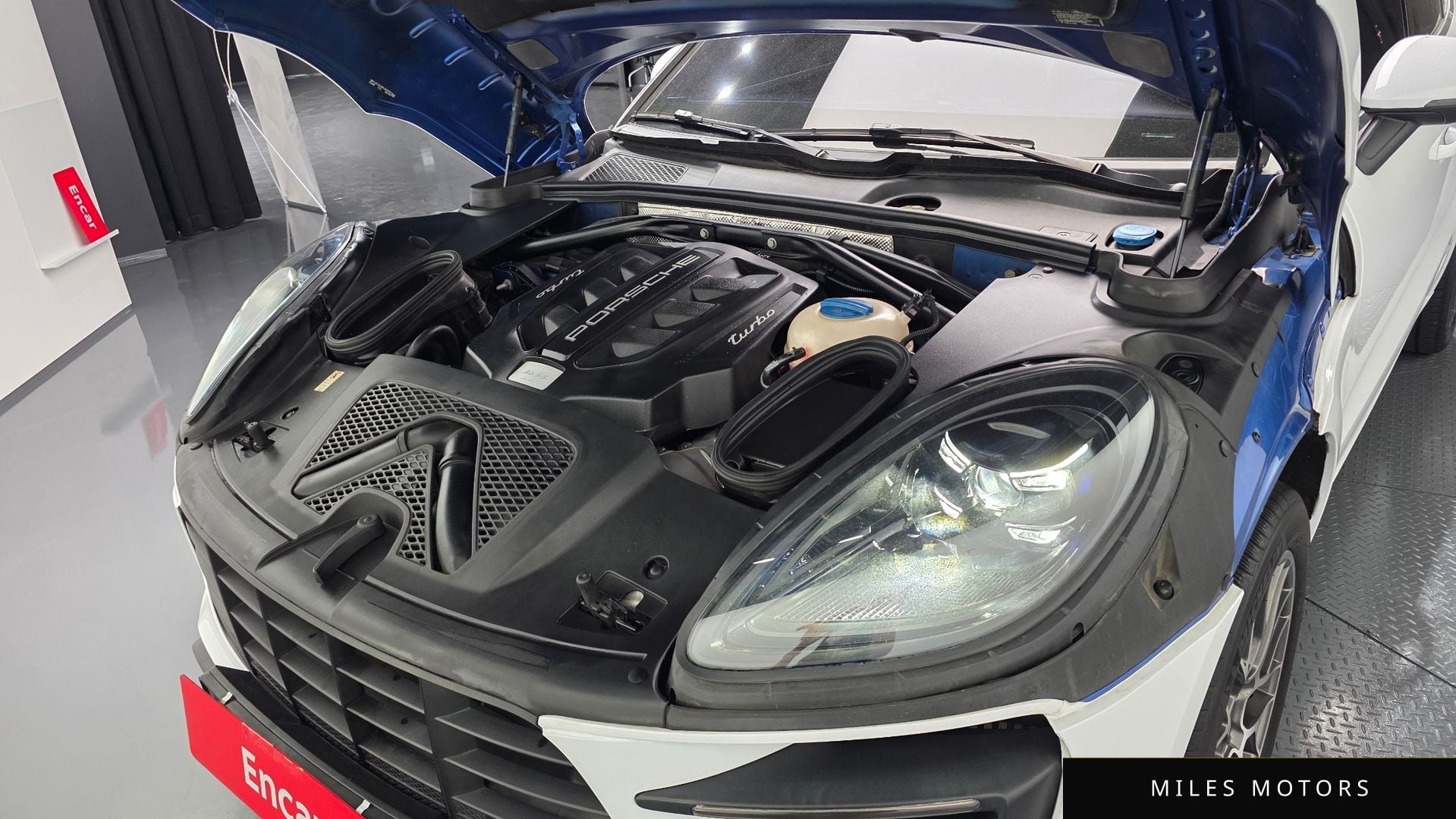 Porsche Macan 2015 — миниатюра 5
