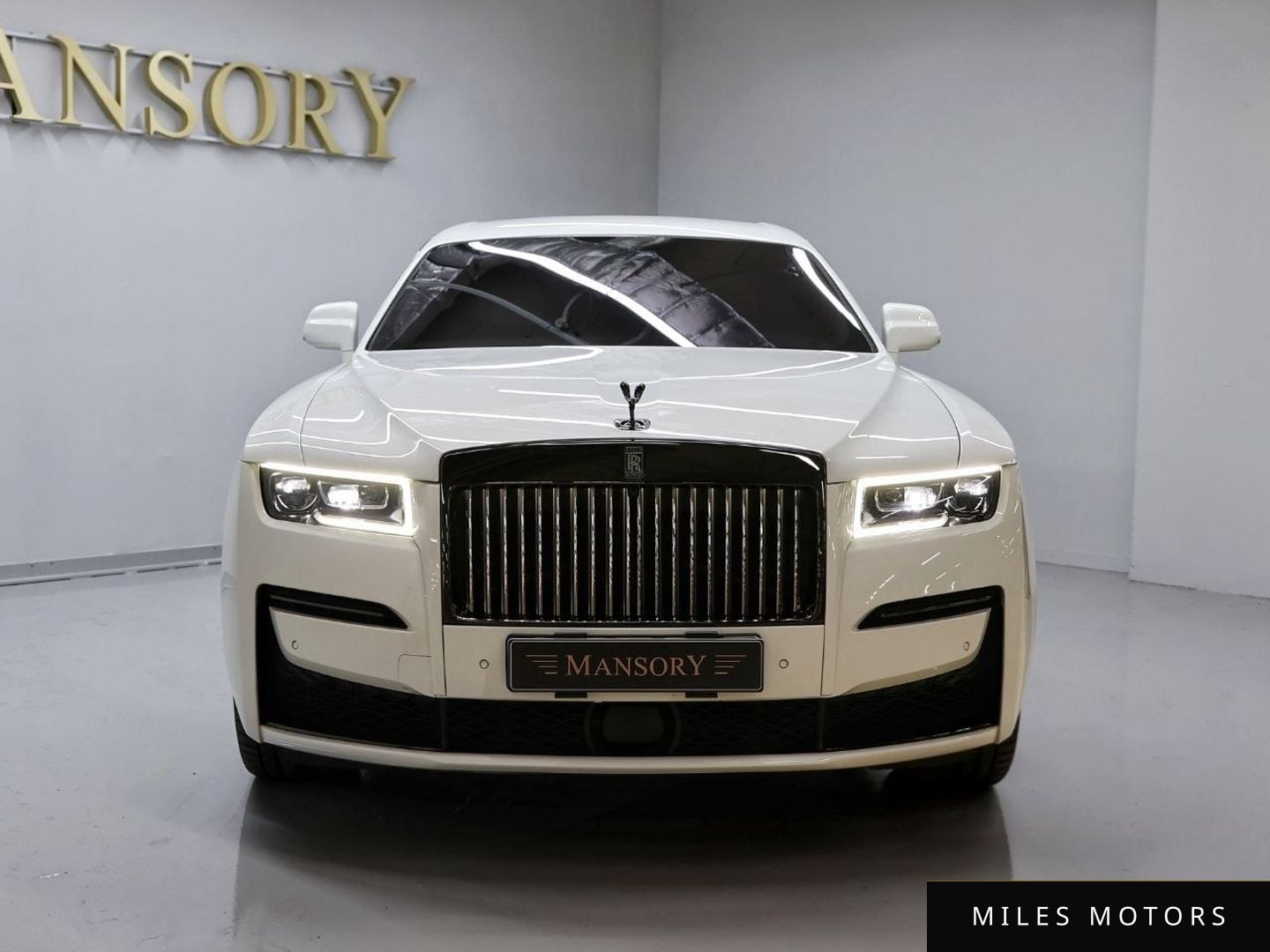 Rolls-Royce Ghost 2022 — миниатюра 3
