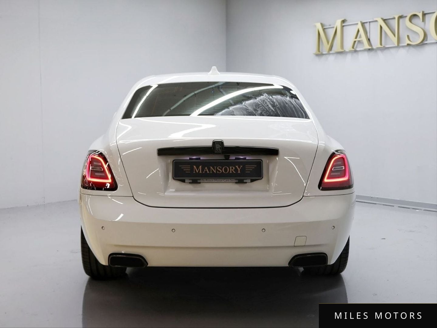 Rolls-Royce Ghost 2022 — миниатюра 4