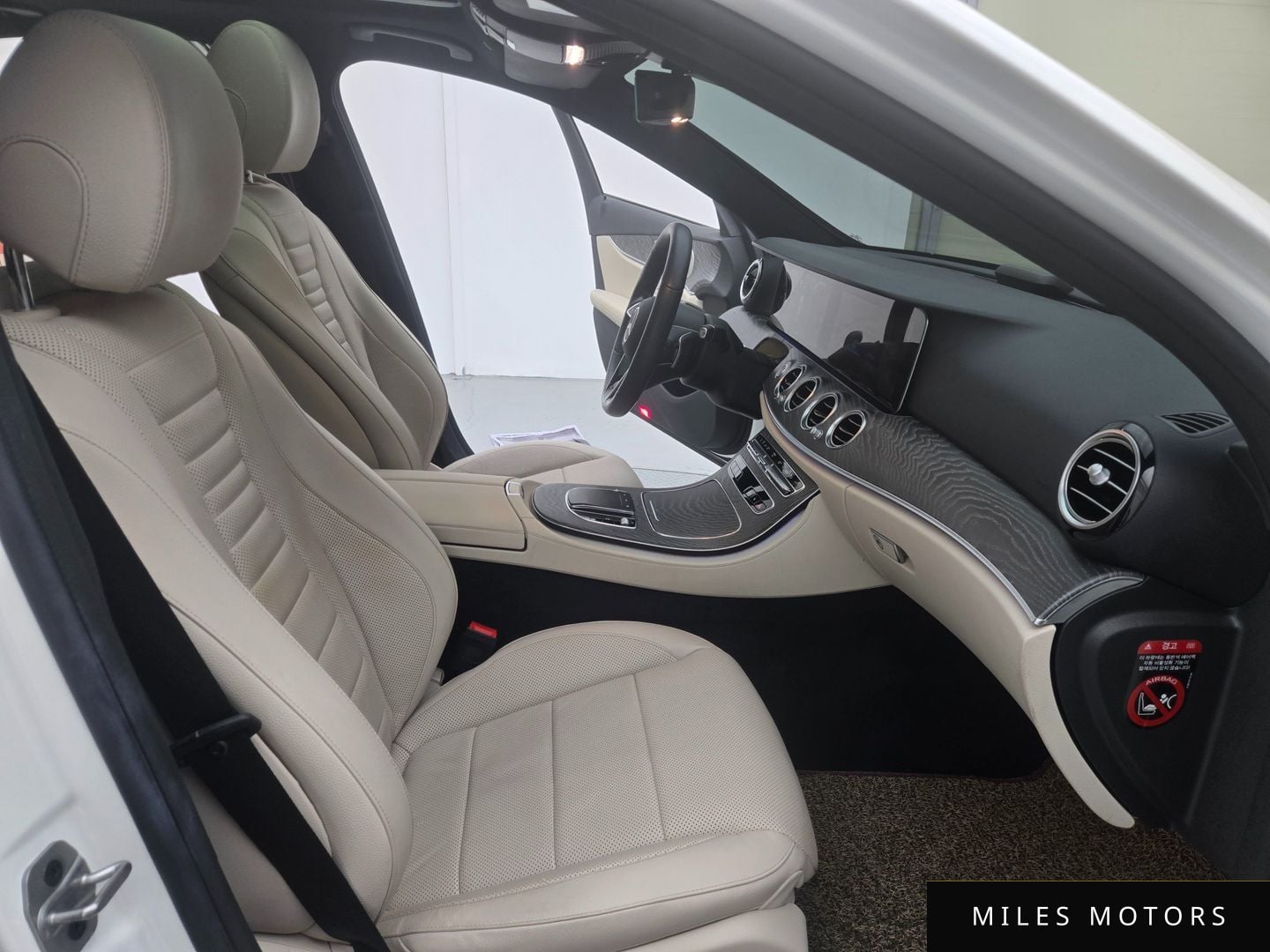 Mercedes-Benz E-Class W213 2022 — миниатюра 11