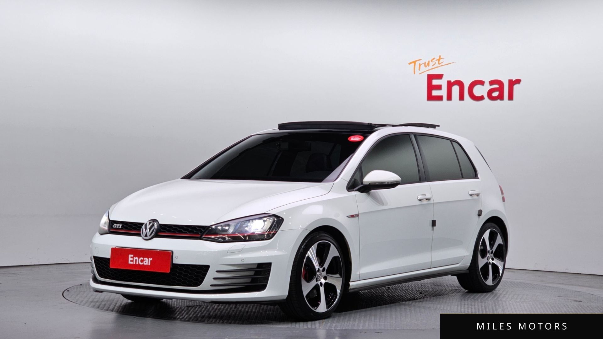 Volkswagen Golf 2015 — фото 1 из 12