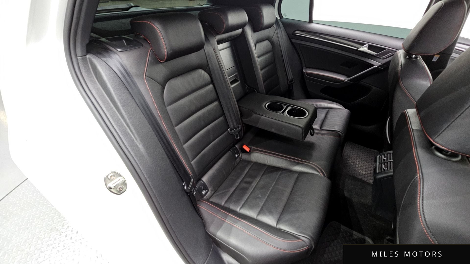 Volkswagen Golf 2015 — миниатюра 12