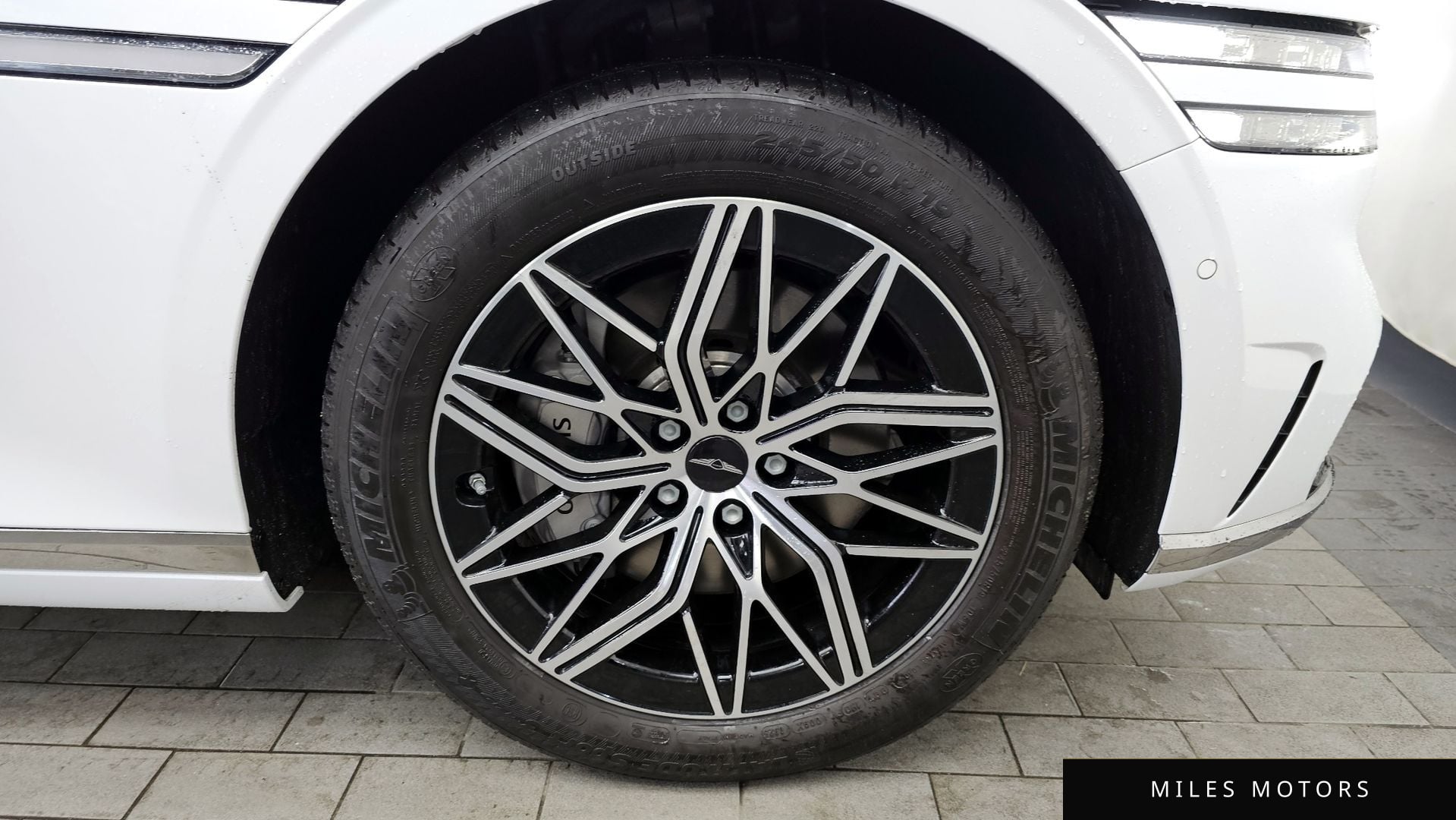 Genesis G90 (RS4) 2023 — миниатюра 7