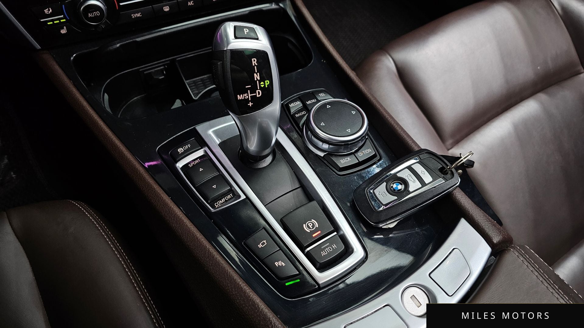 BMW 5 Series GT (F07) 2017 — миниатюра 9