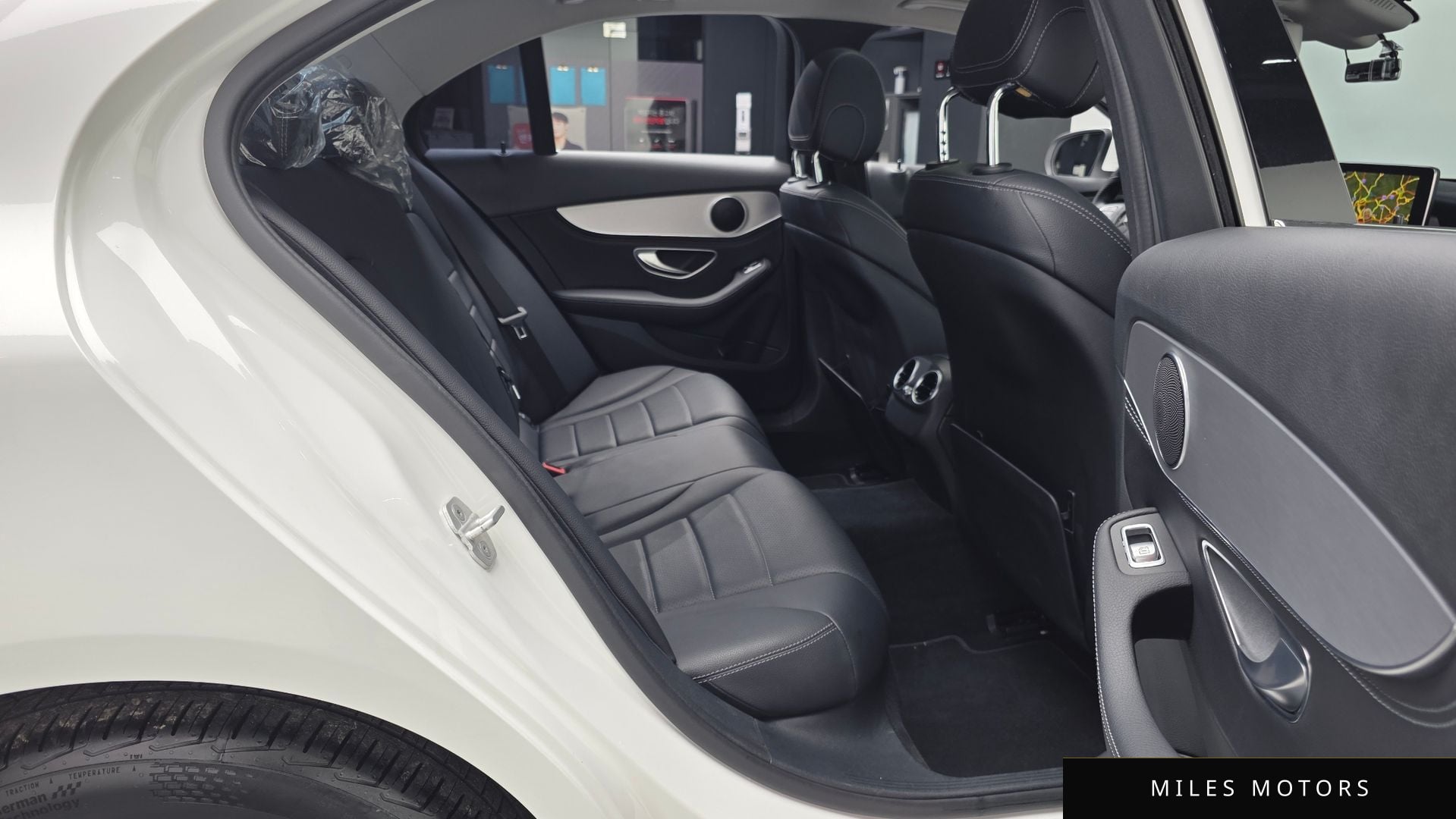 Mercedes-Benz C-Class W205 2015 — миниатюра 12