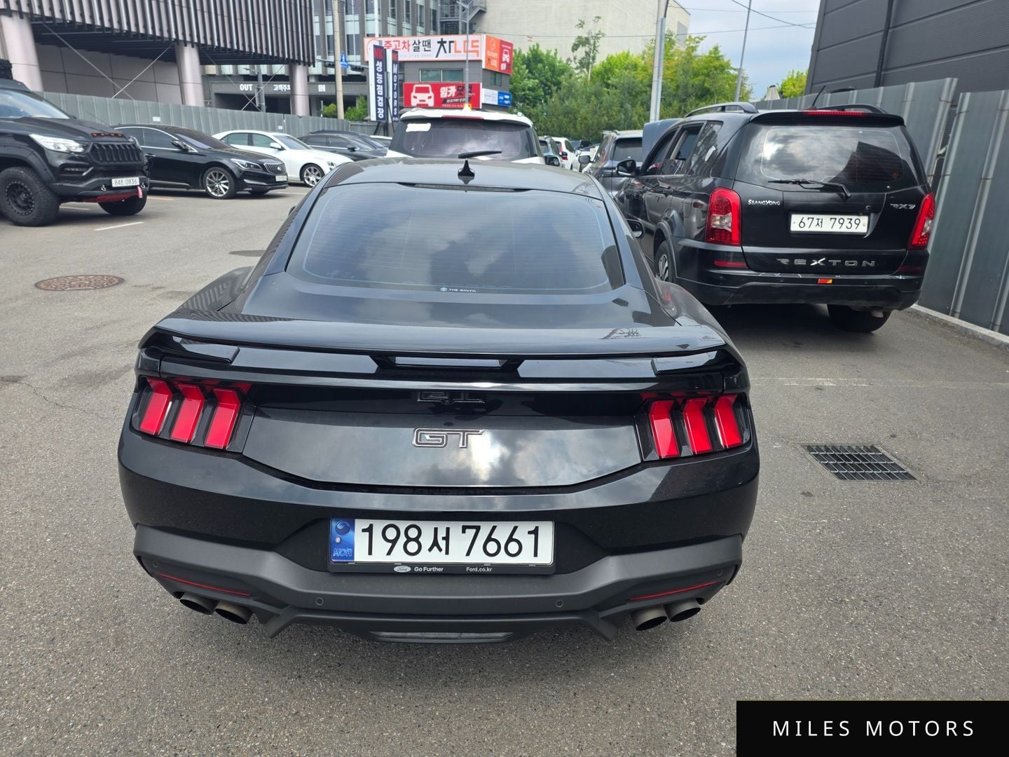 Ford Mustang 2024 — миниатюра 2