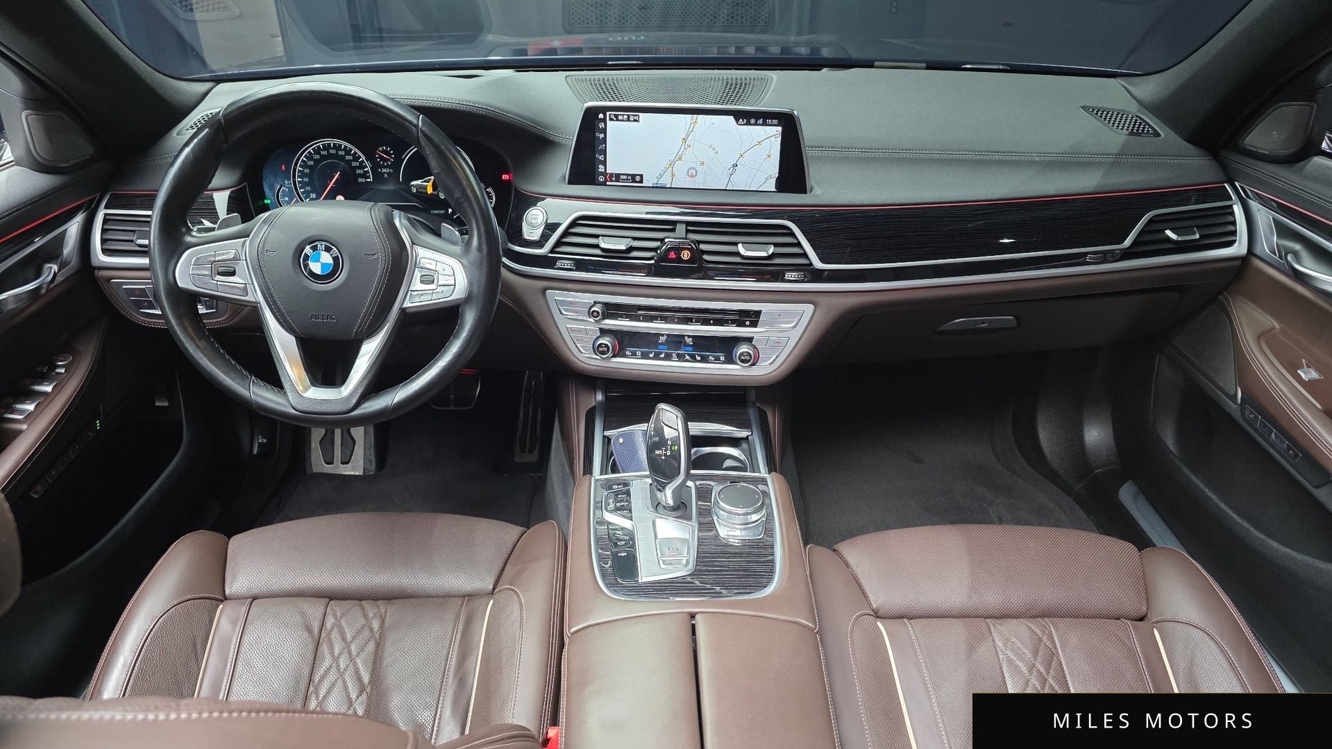 BMW 7 Series (G11) 2018 — миниатюра 7
