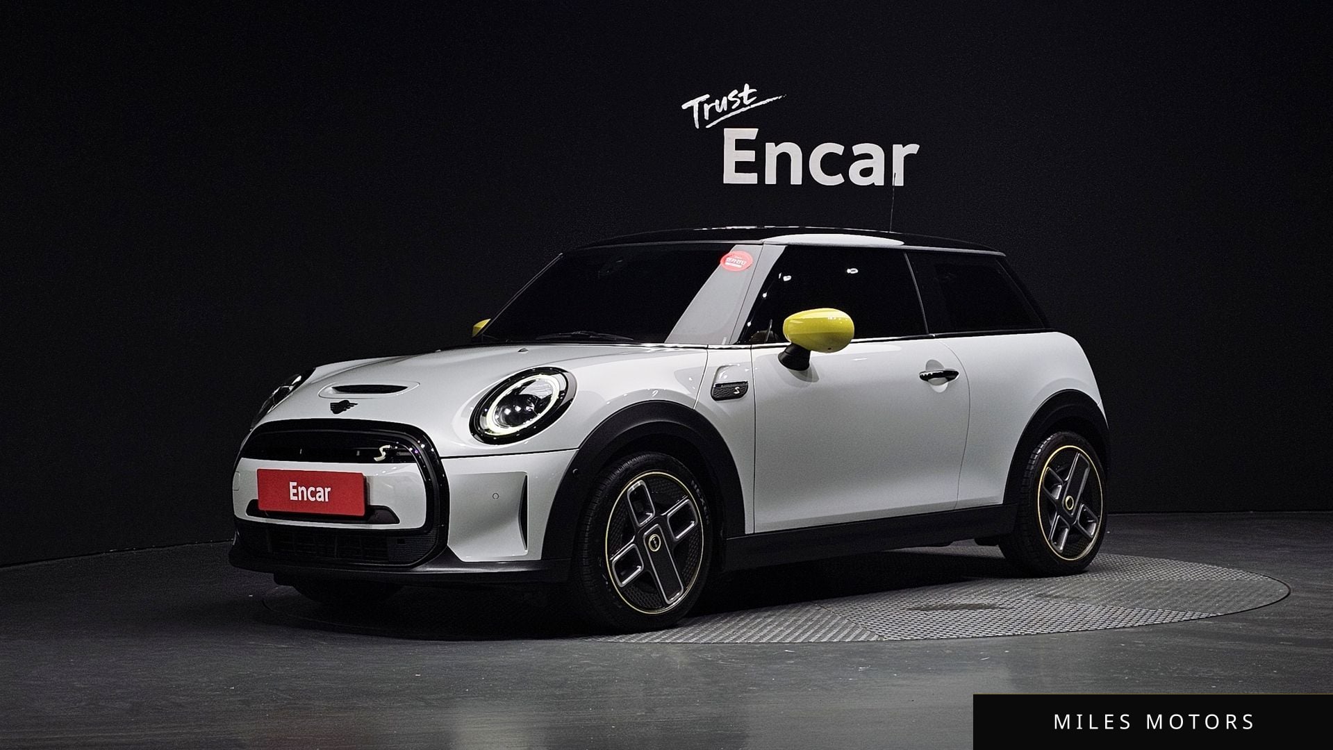 MINI Cooper 2022 — фото 1 из 12