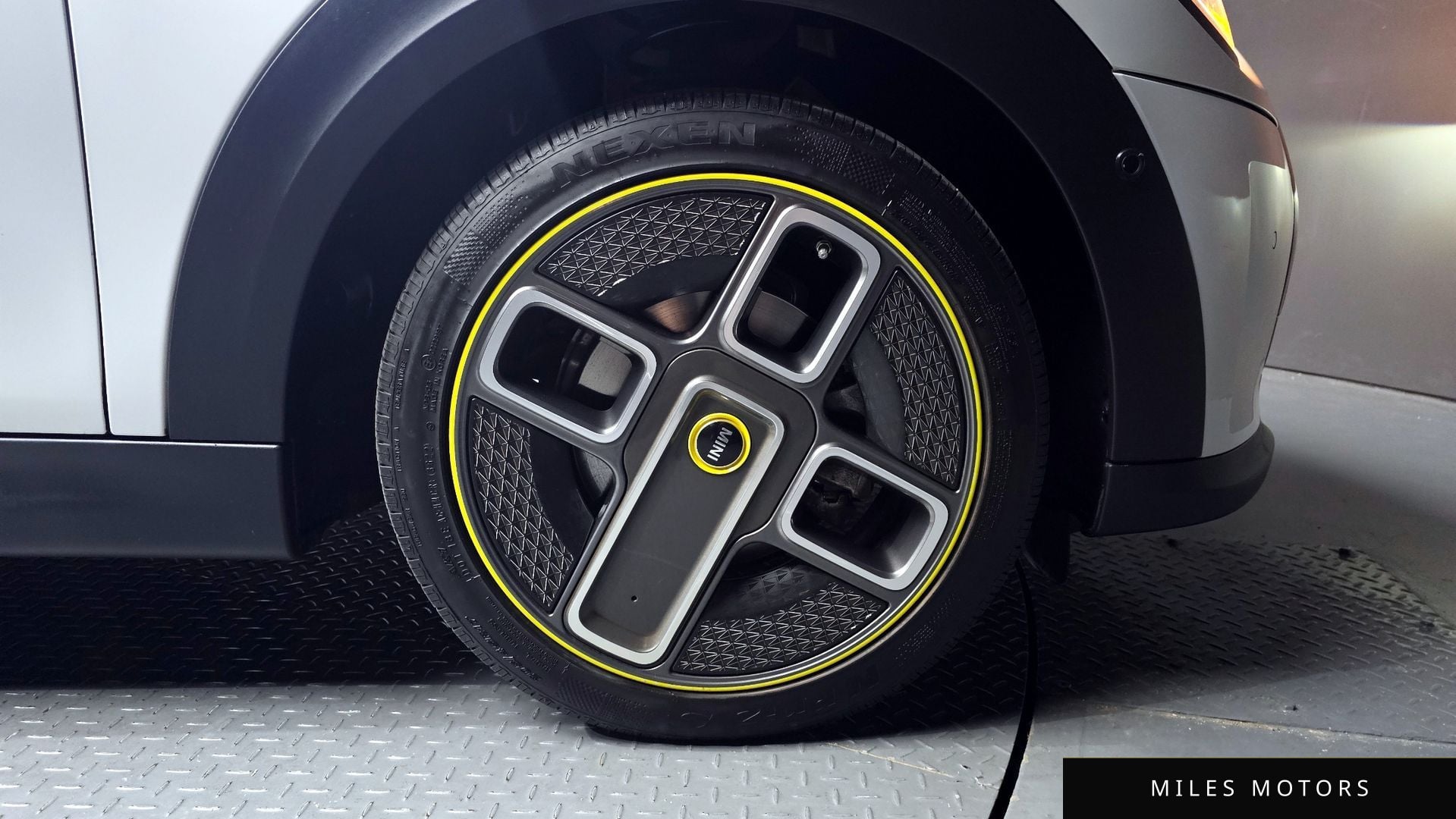 MINI Cooper 2022 — миниатюра 7