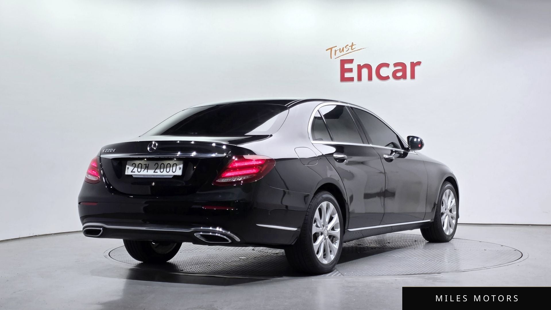 Mercedes-Benz E-Class W213 2017 — миниатюра 2