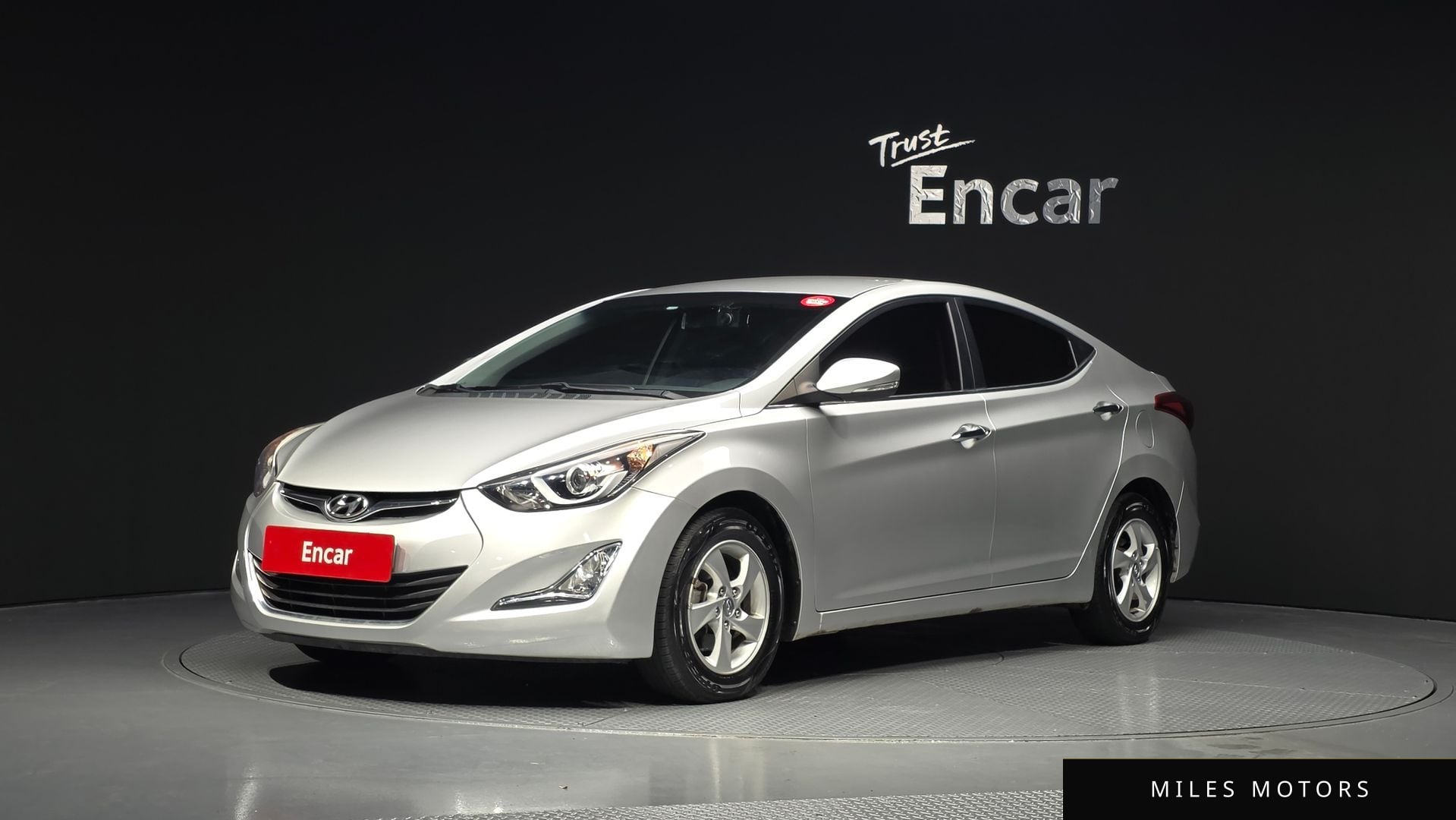 Hyundai AVANTE 2014 — фото 1 из 12