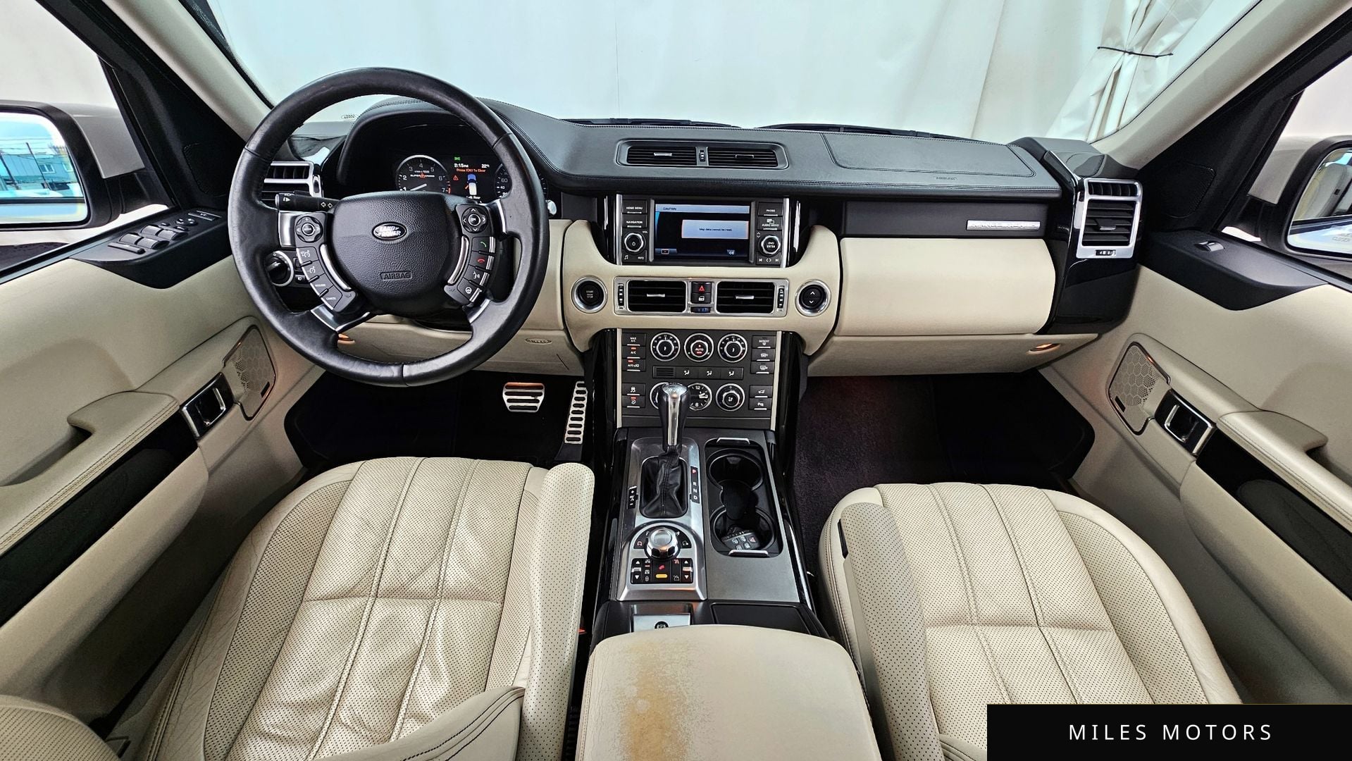 Land Rover Range Rover 2010 — миниатюра 7