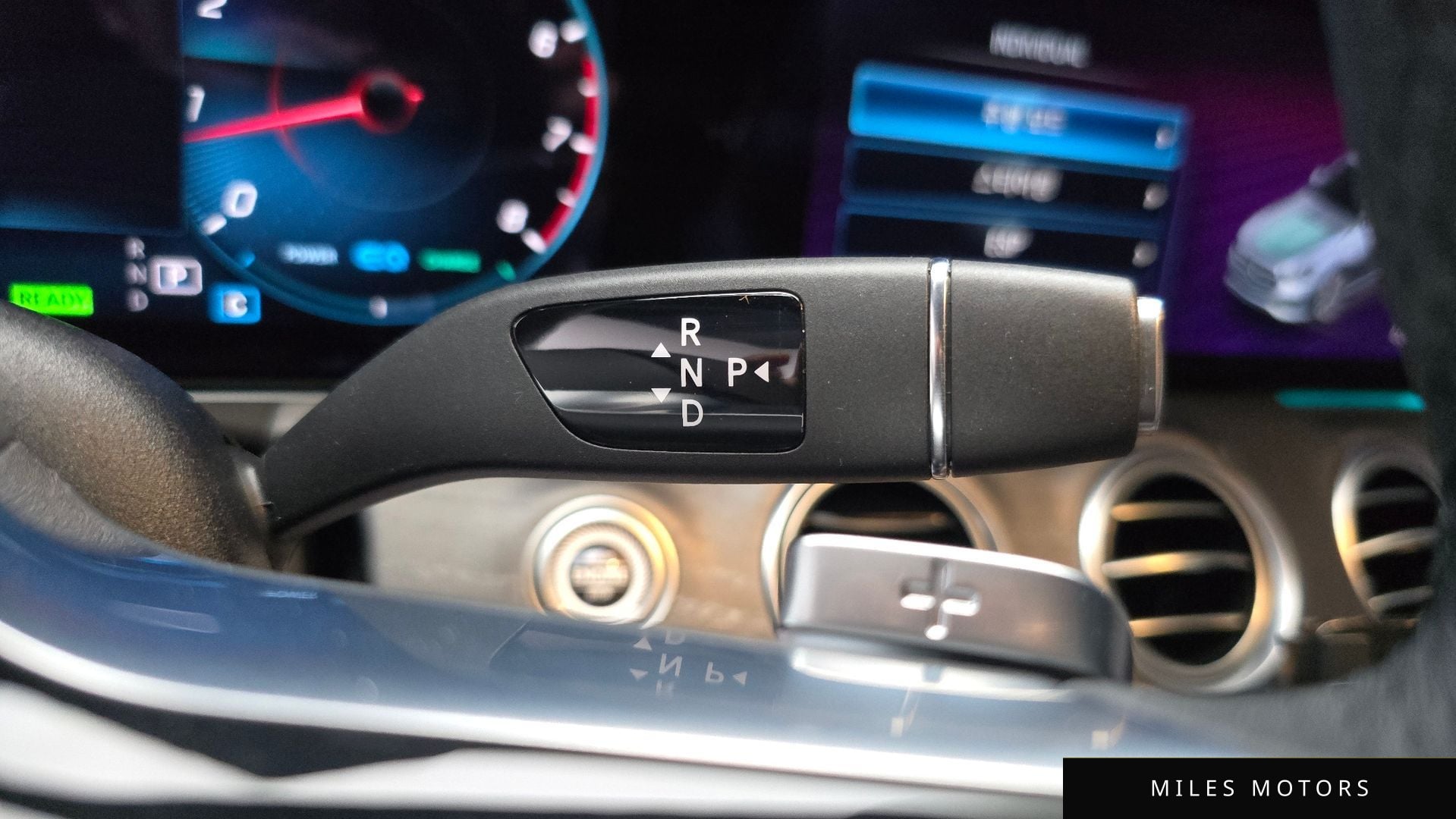 Mercedes-Benz E-Class W213 2022 — миниатюра 11