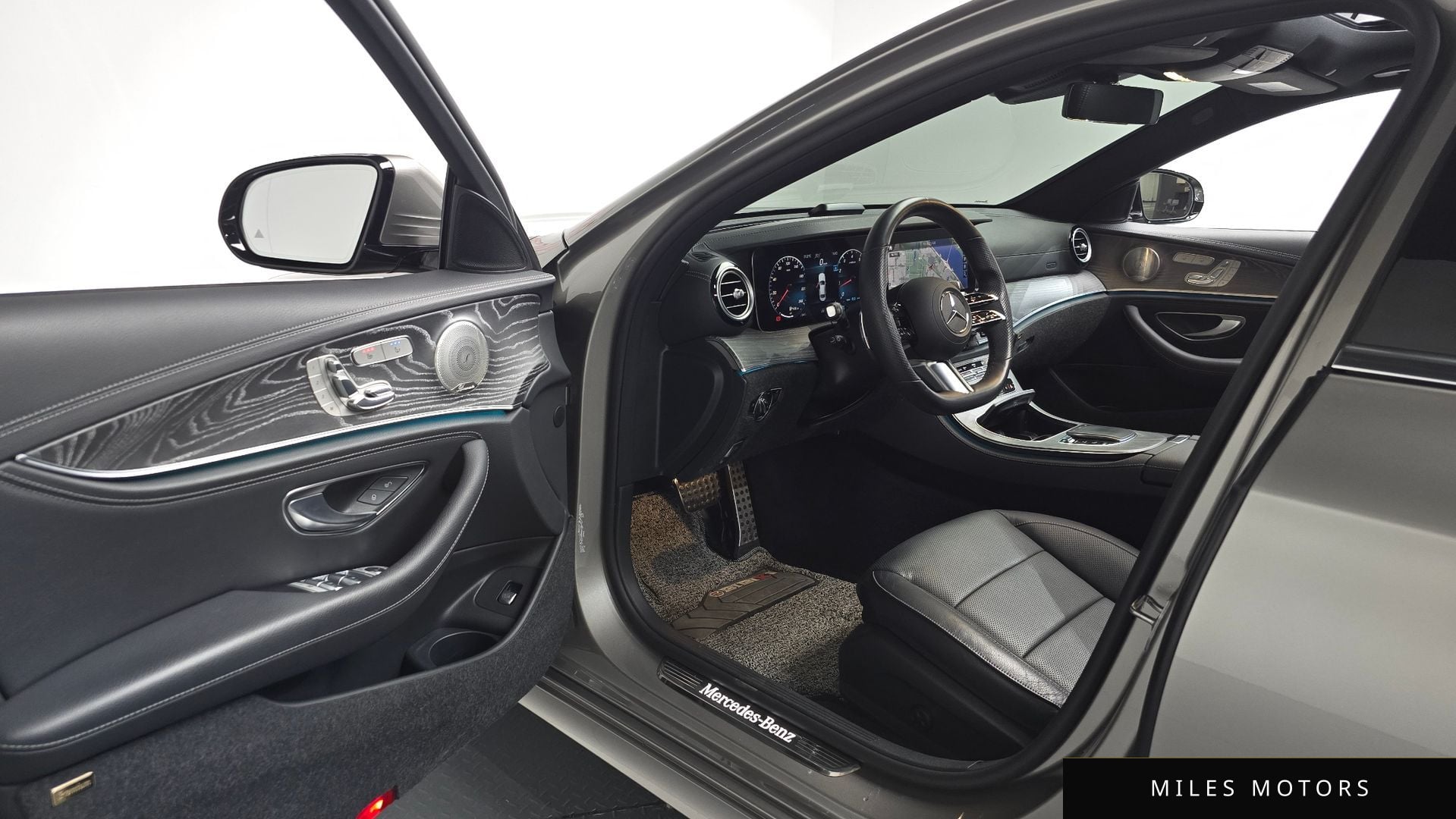 Mercedes-Benz E-Class W213 2022 — миниатюра 12