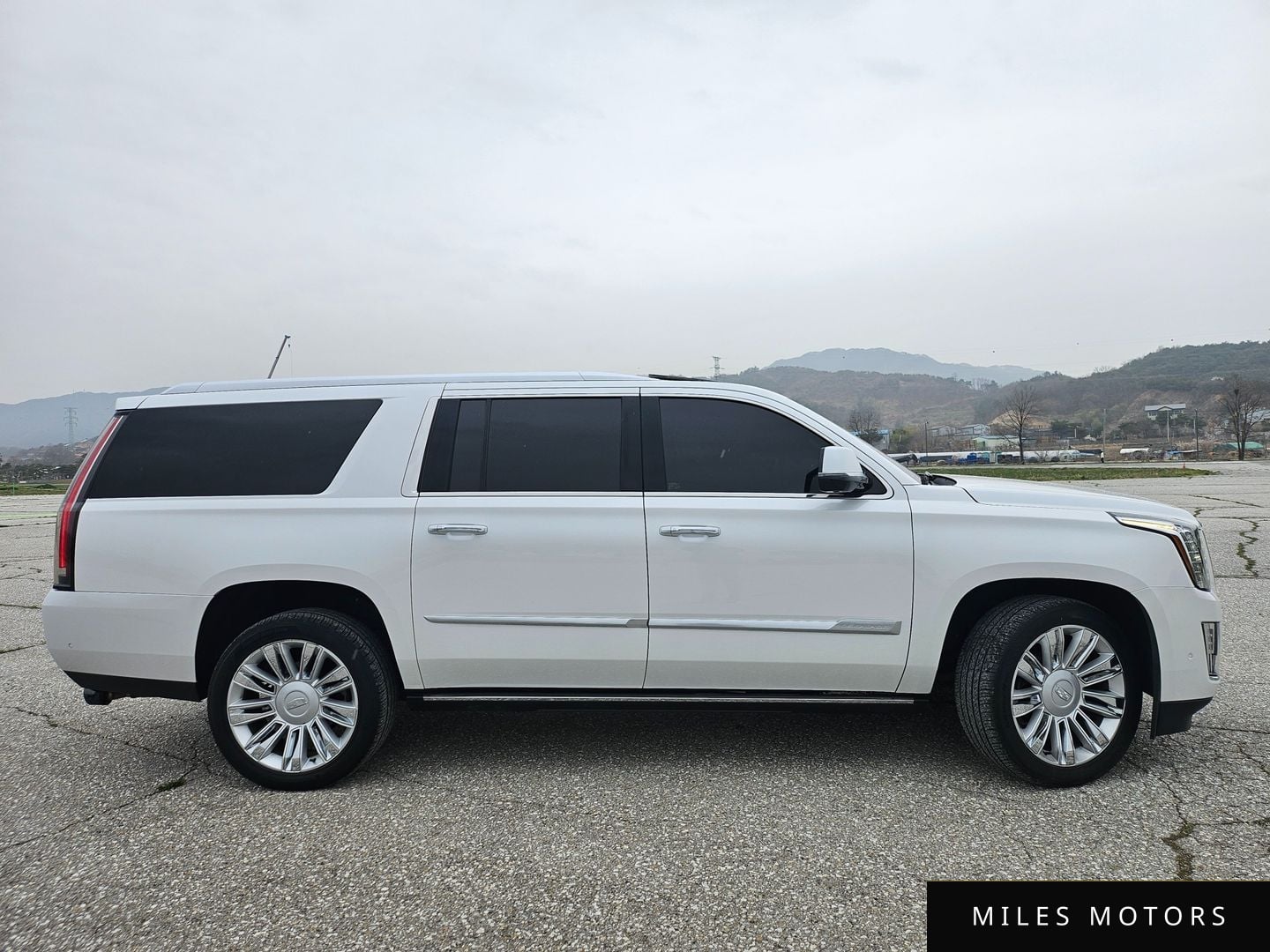 Cadillac Escalade 2018 — миниатюра 3