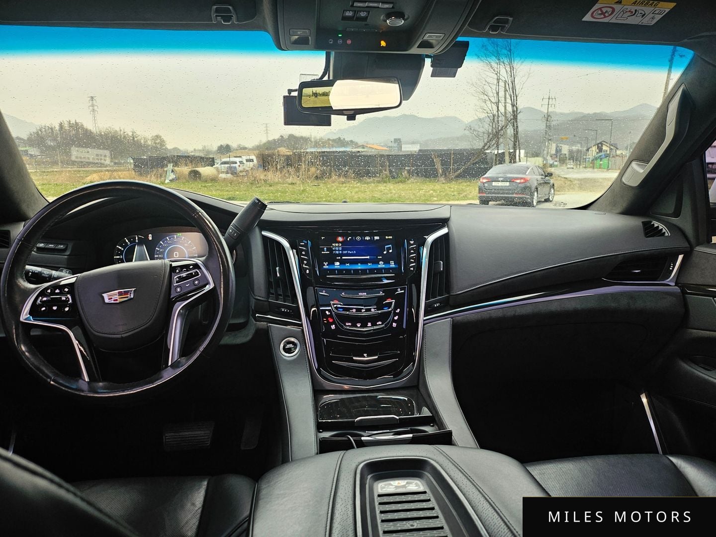 Cadillac Escalade 2018 — миниатюра 11