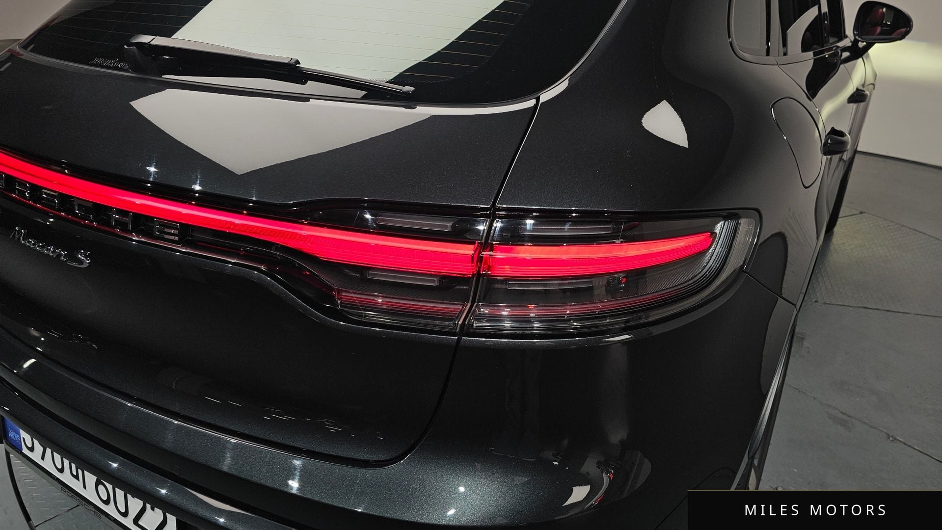Porsche Macan 2023 — миниатюра 9
