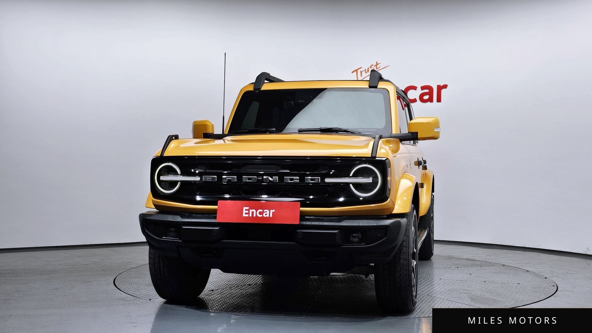 Ford Bronco 2022 — миниатюра 3