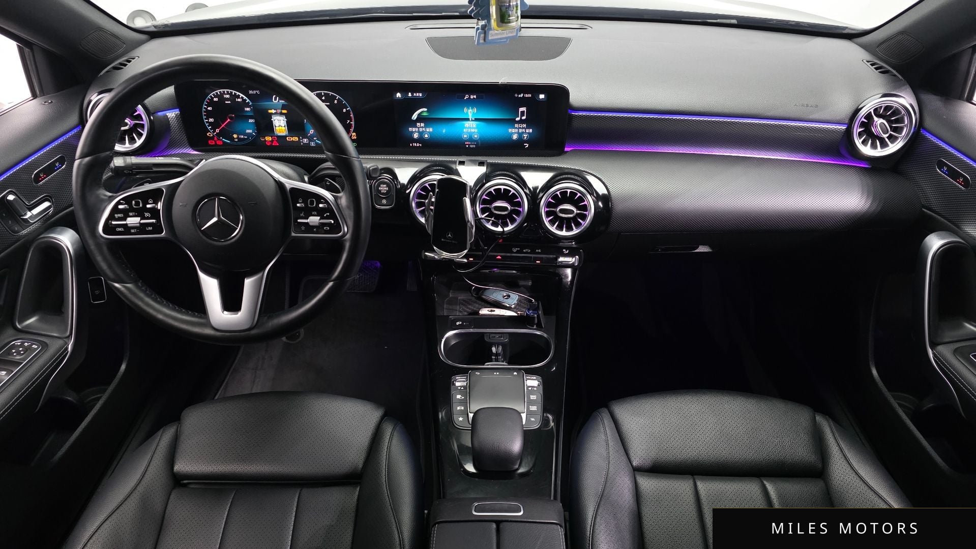 Mercedes-Benz A-Class W177 2021 — миниатюра 10