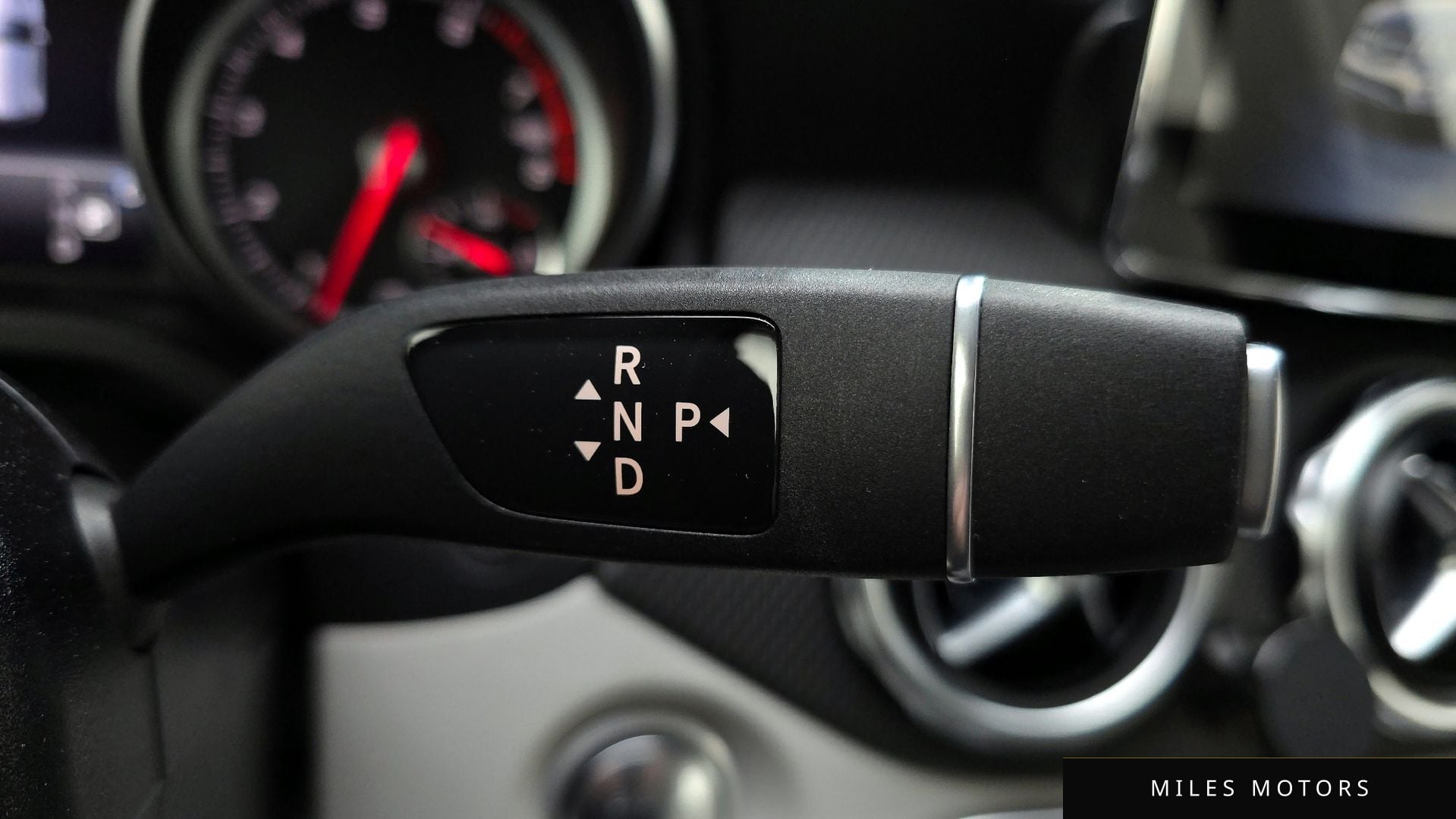 Mercedes-Benz GLA-Class X156 2019 — миниатюра 12