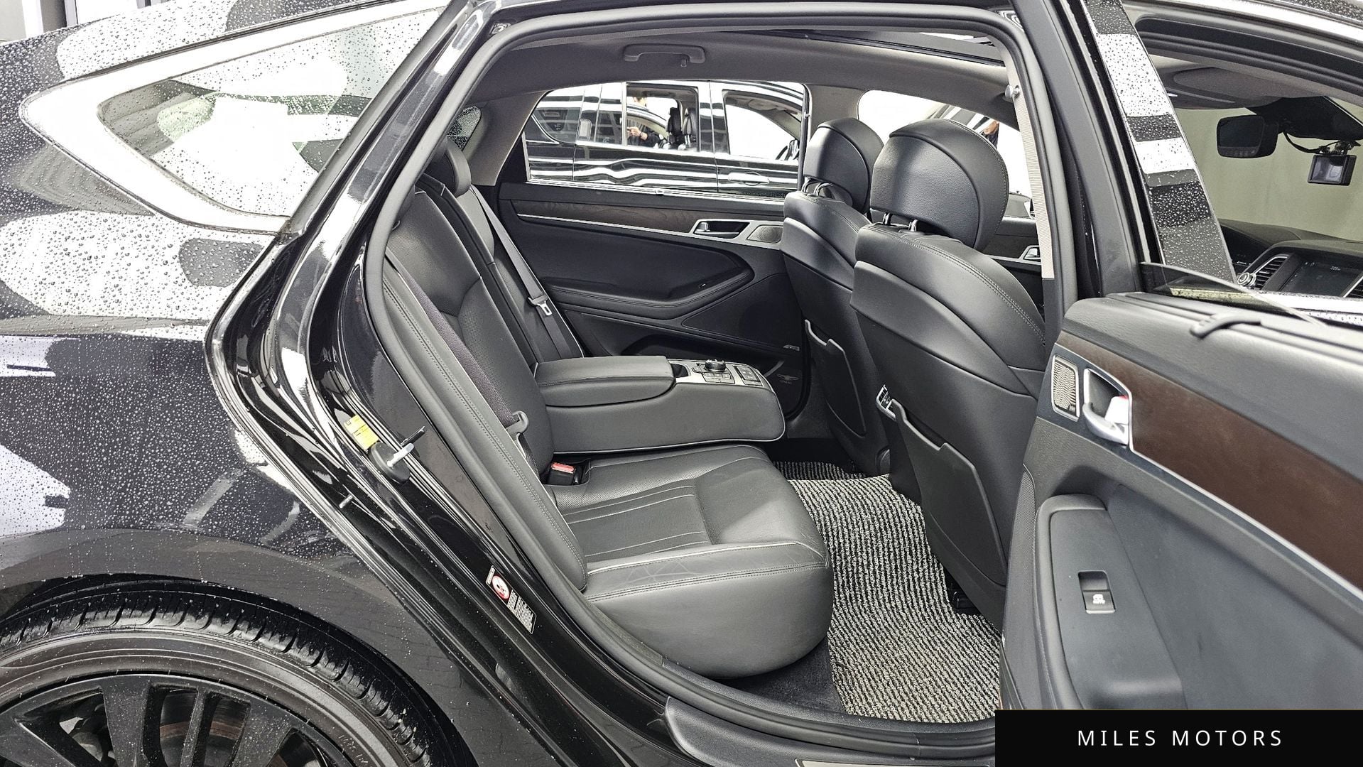 Genesis G80 2018 — миниатюра 12