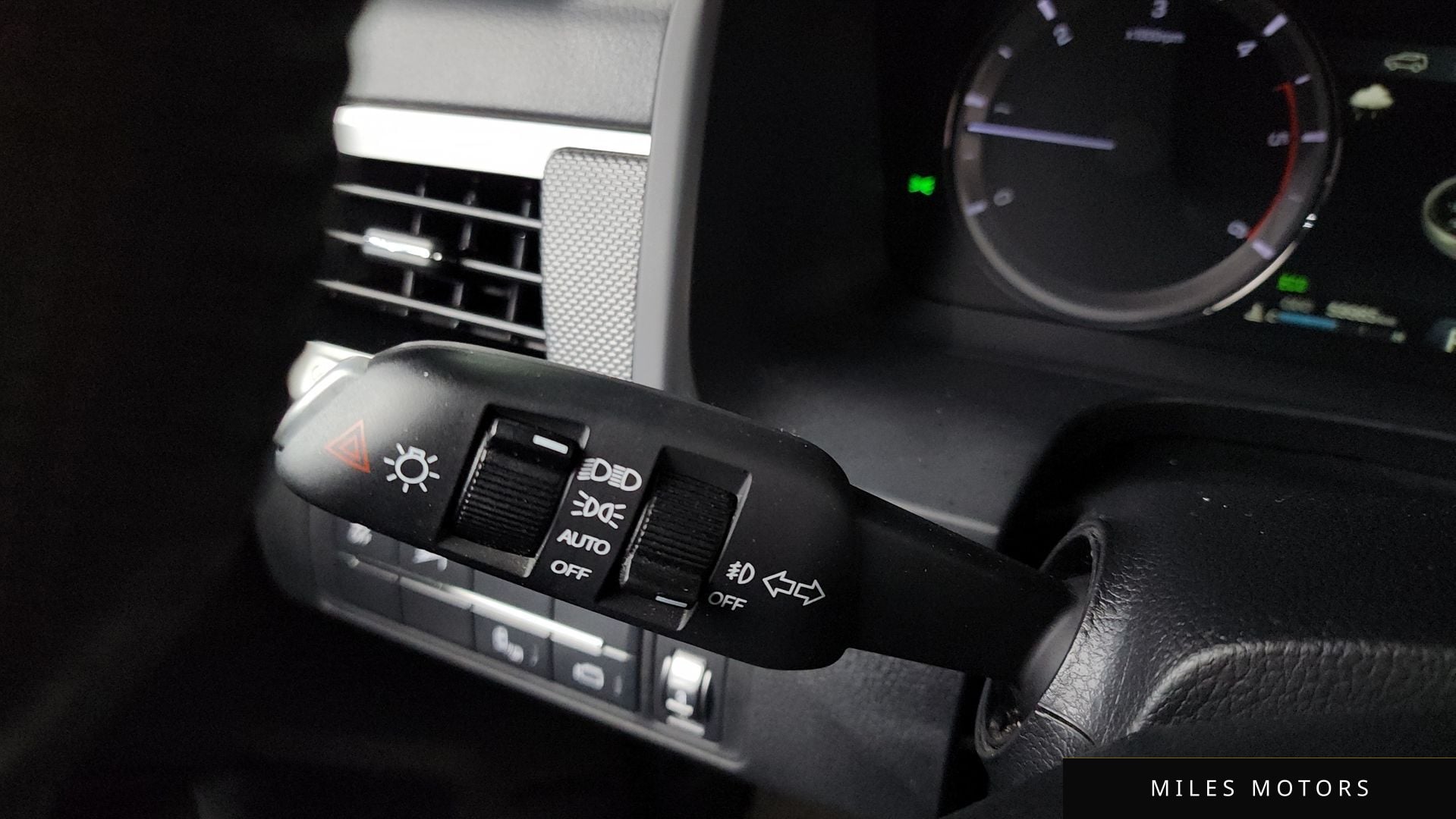 KG Mobility Rexton 2019 — миниатюра 11