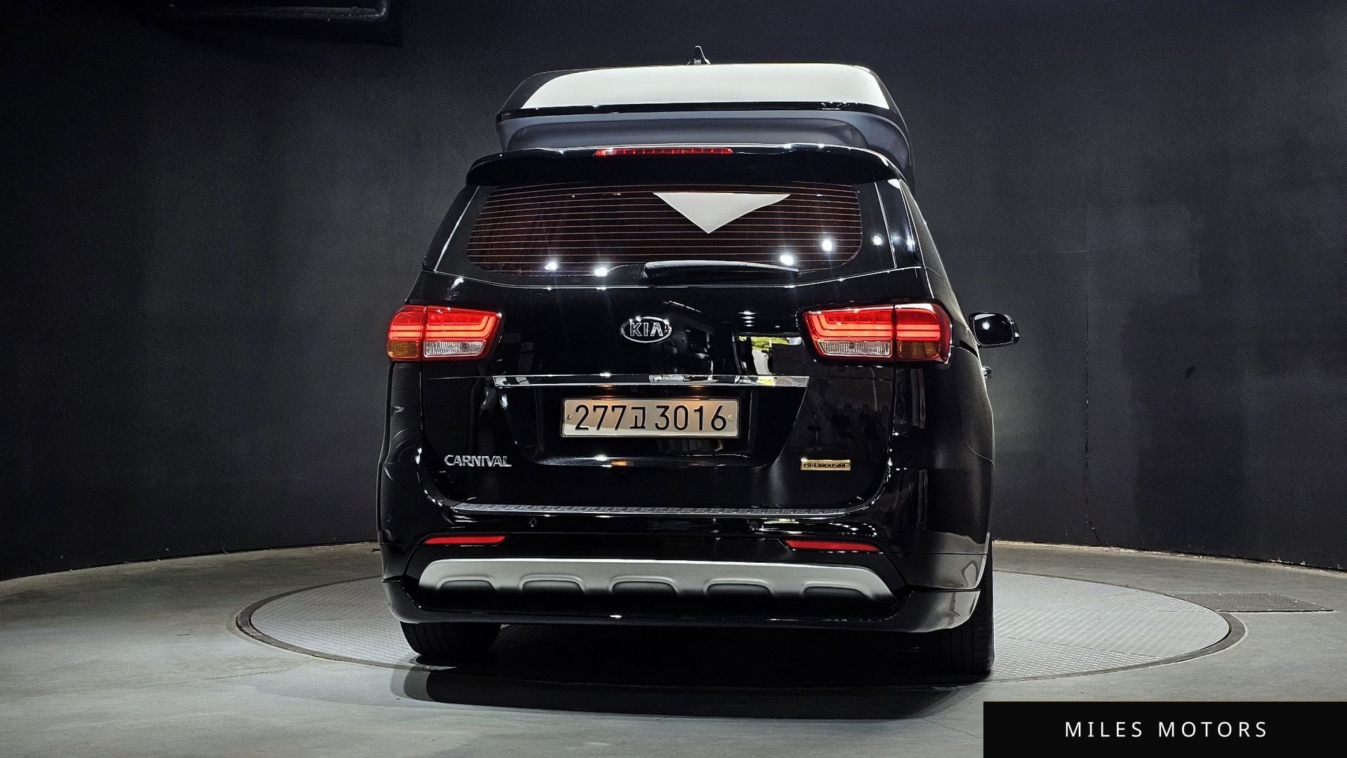 Kia Canival 2018 — миниатюра 4