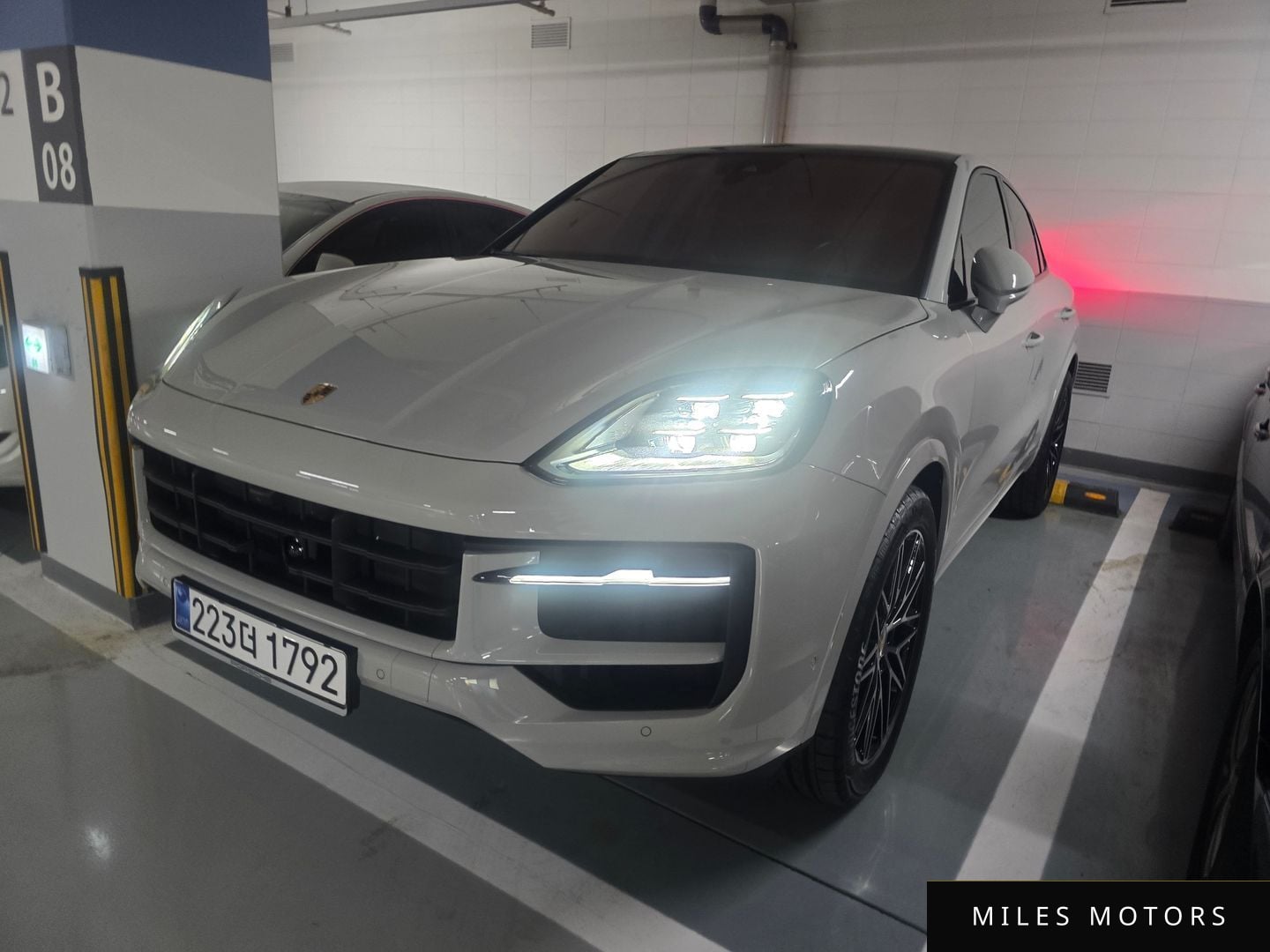 Porsche Cayenne 2025 — фото 1 из 12
