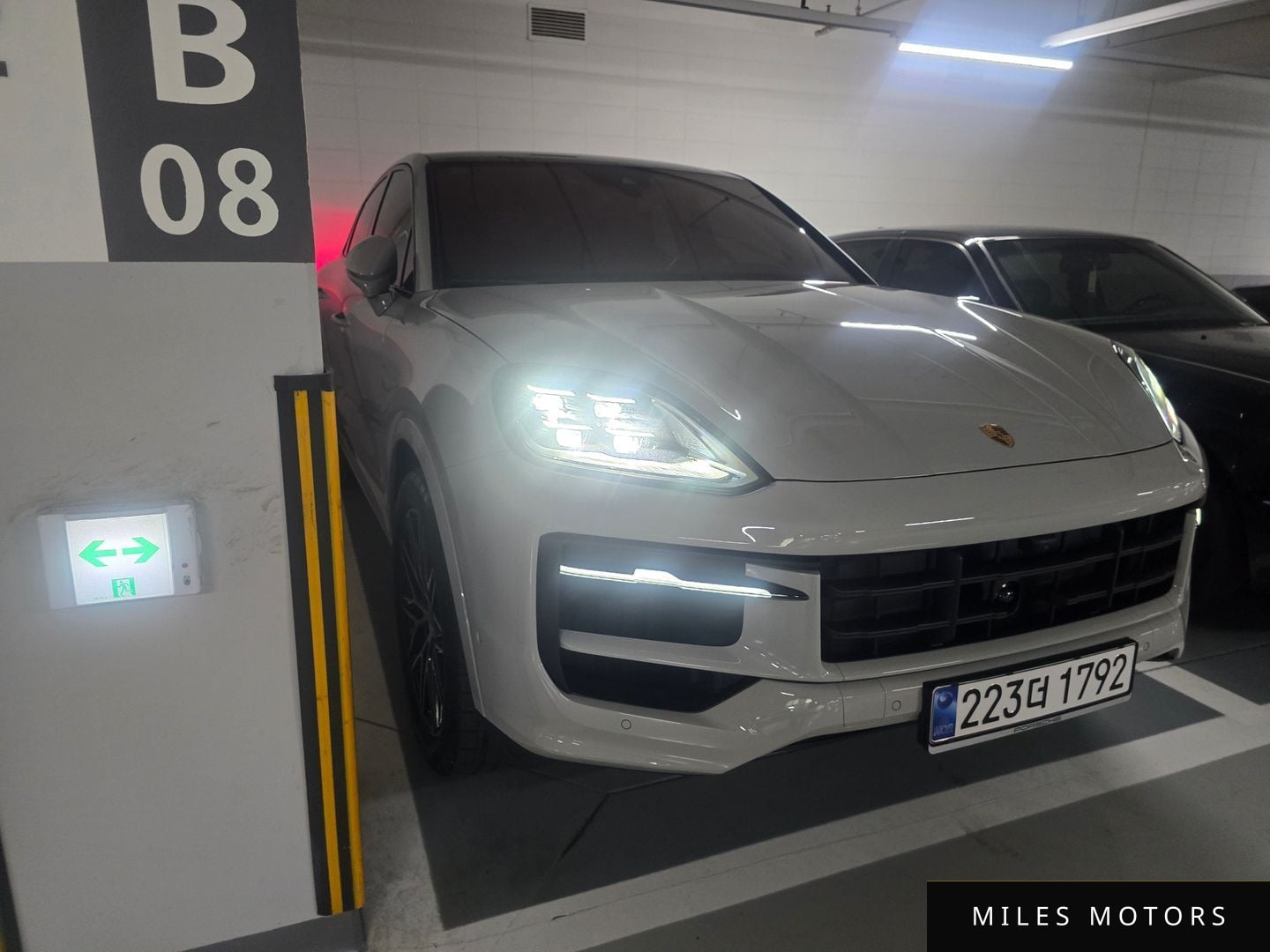 Porsche Cayenne 2025 — миниатюра 4