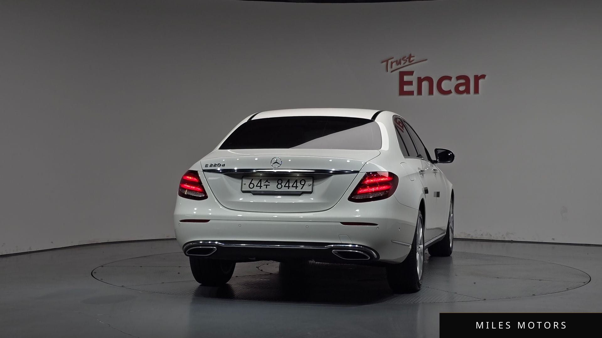 Mercedes-Benz E-Class W213 2017 — миниатюра 3