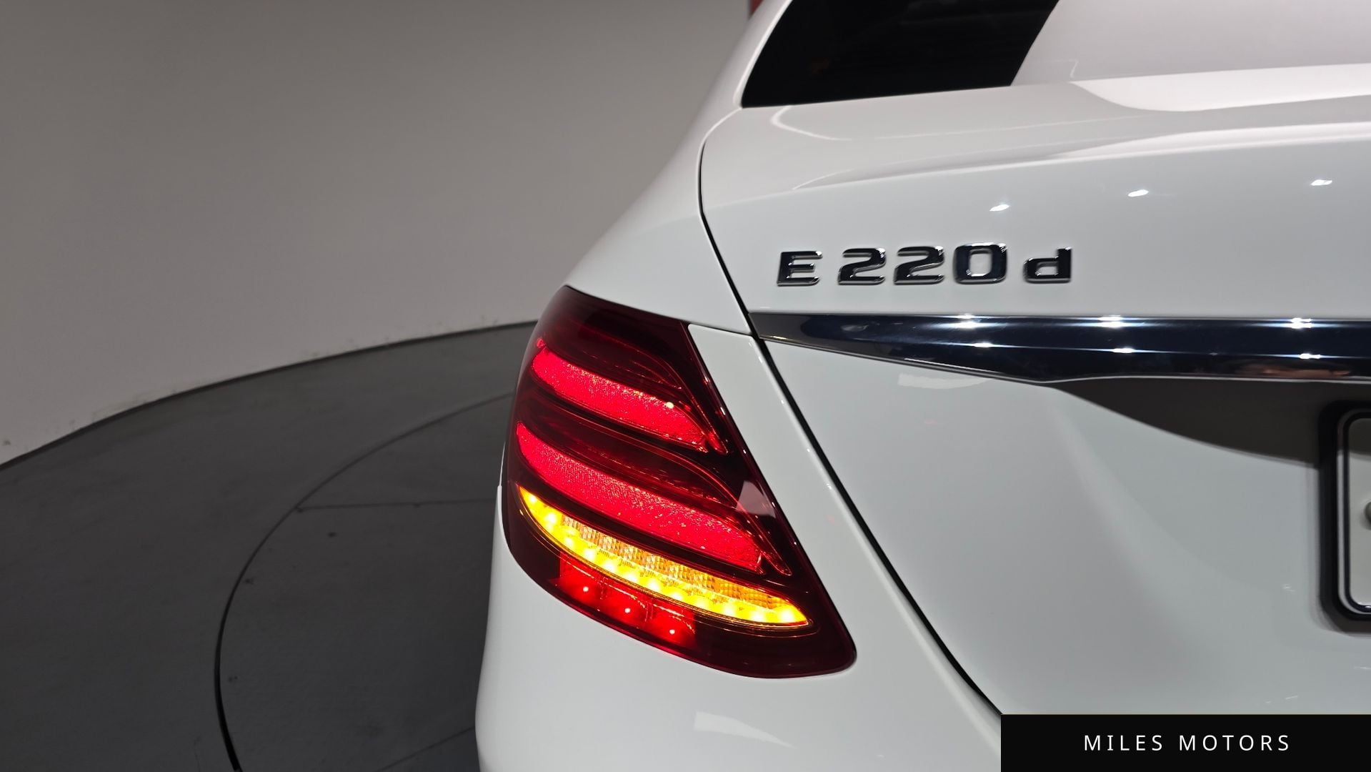 Mercedes-Benz E-Class W213 2017 — миниатюра 8