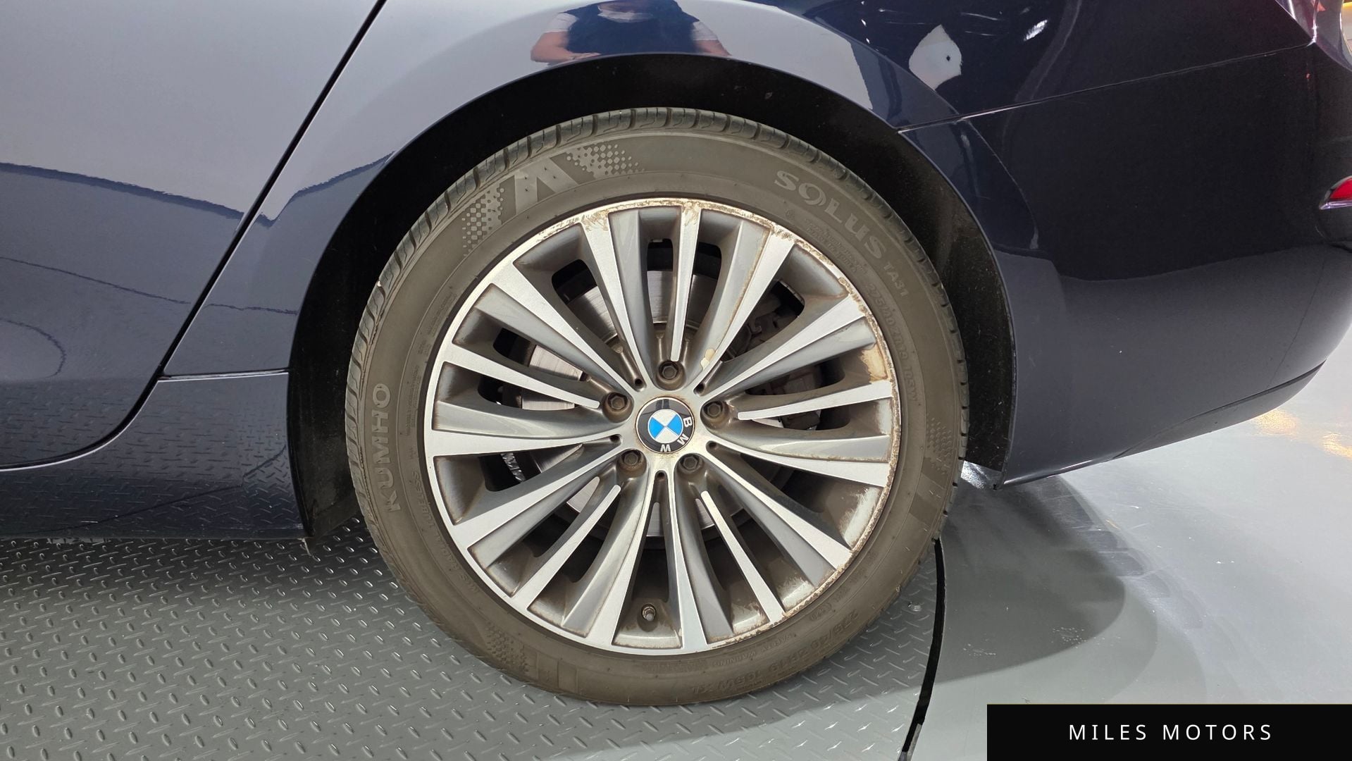 BMW 5 Series GT (F07) 2016 — миниатюра 7
