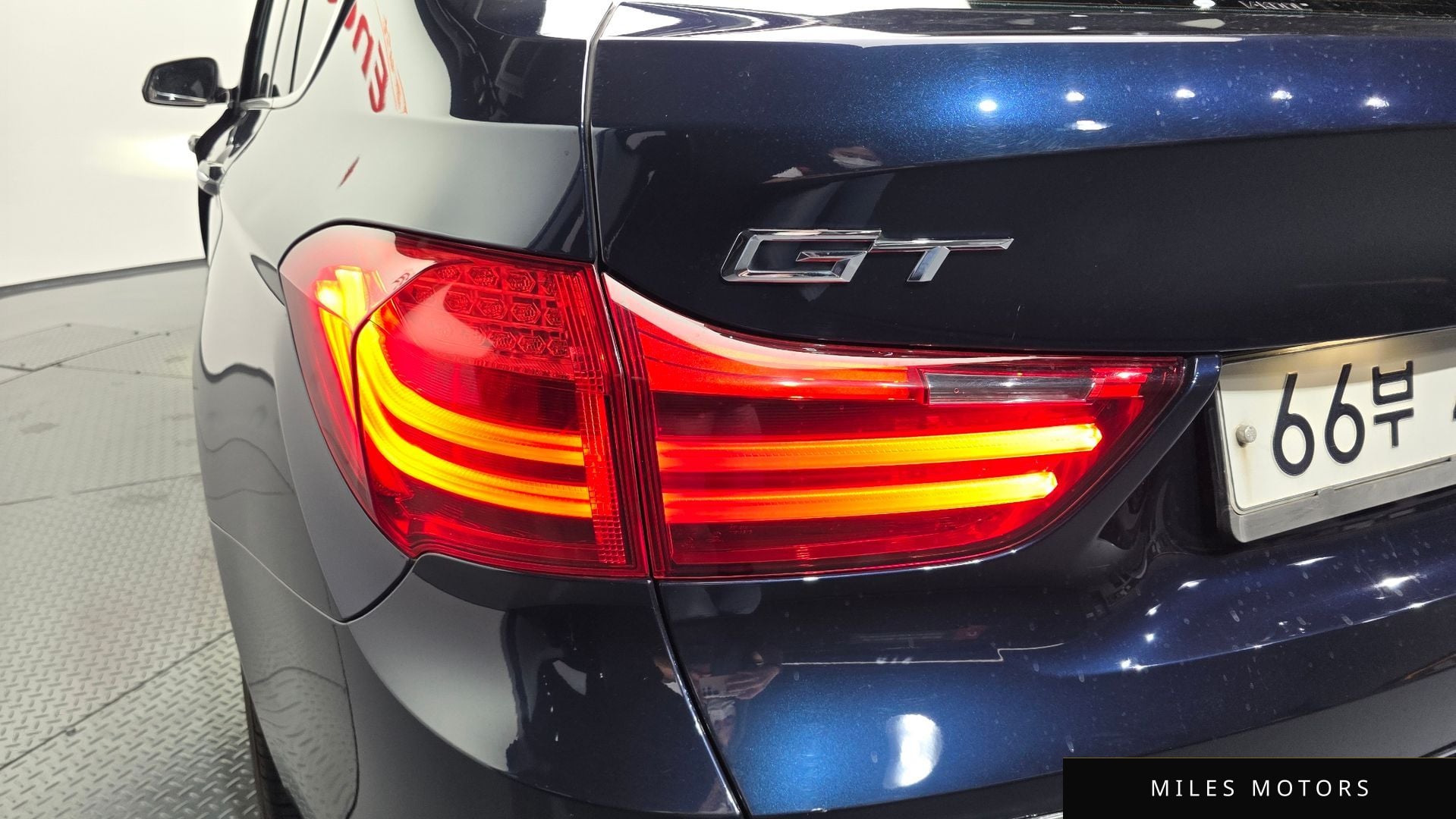 BMW 5 Series GT (F07) 2016 — миниатюра 9