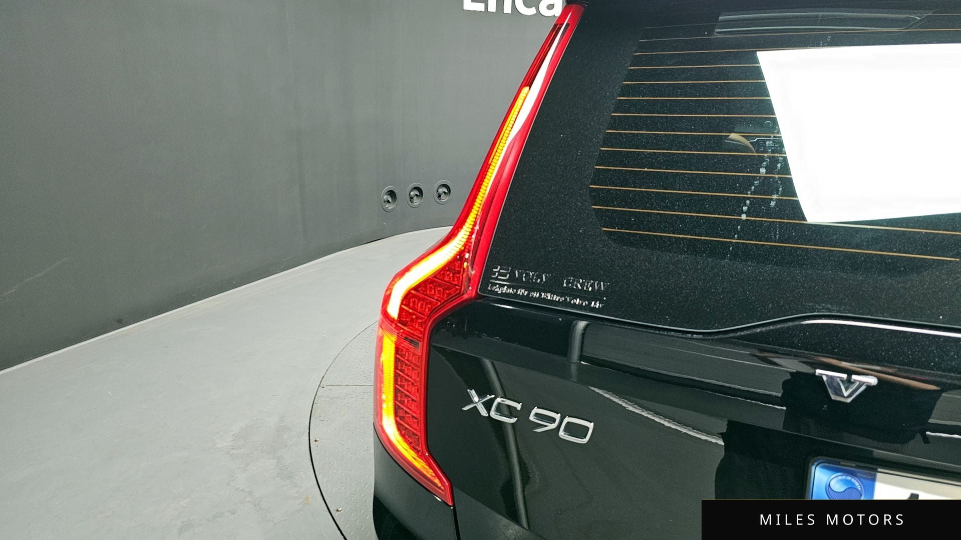 Volvo XC90 2023 — миниатюра 8