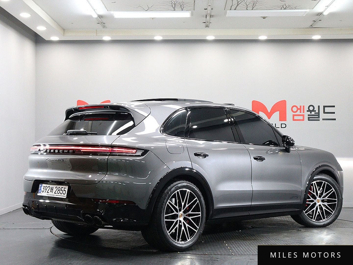 Porsche Cayenne 2025 — миниатюра 4