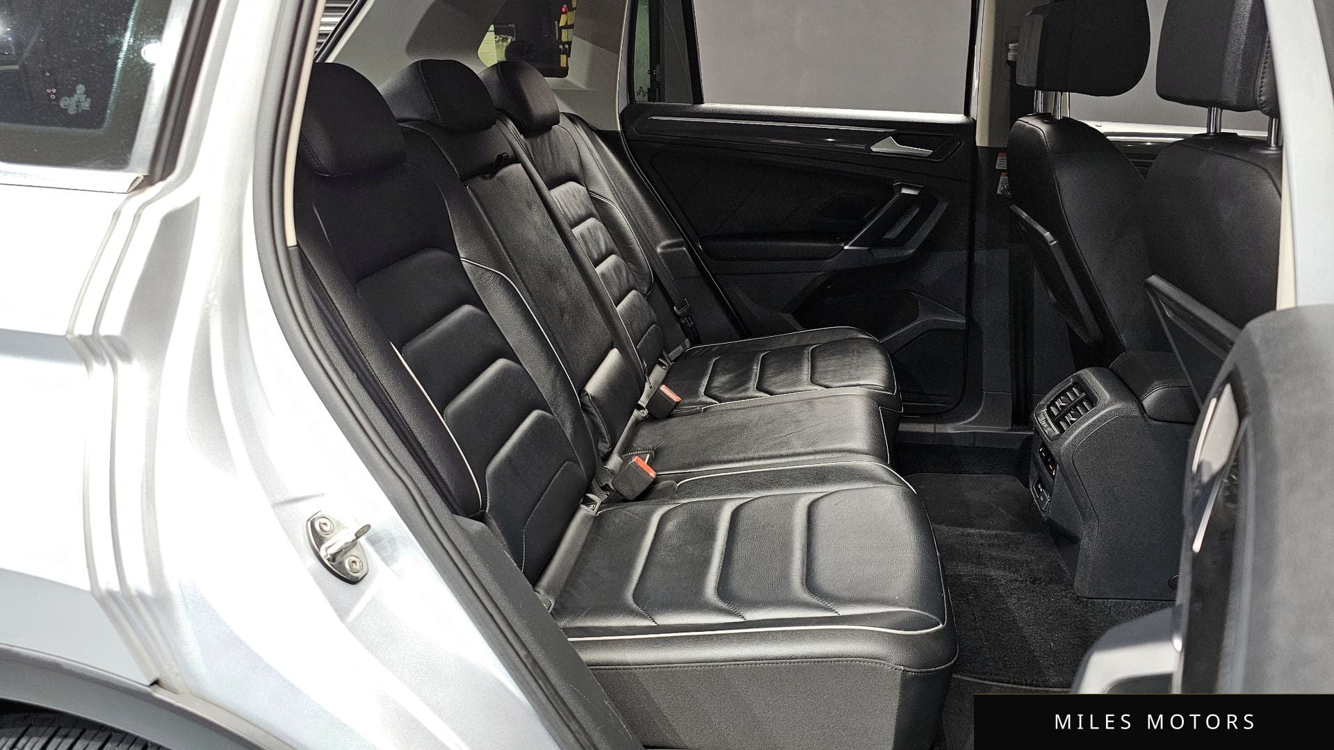 Volkswagen Tiguan 2018 — миниатюра 11