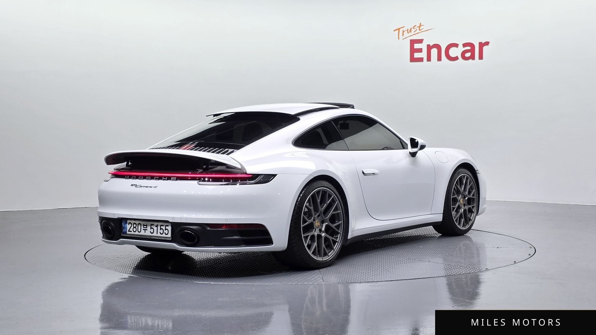 Porsche 911 (992) 2020 — миниатюра 2