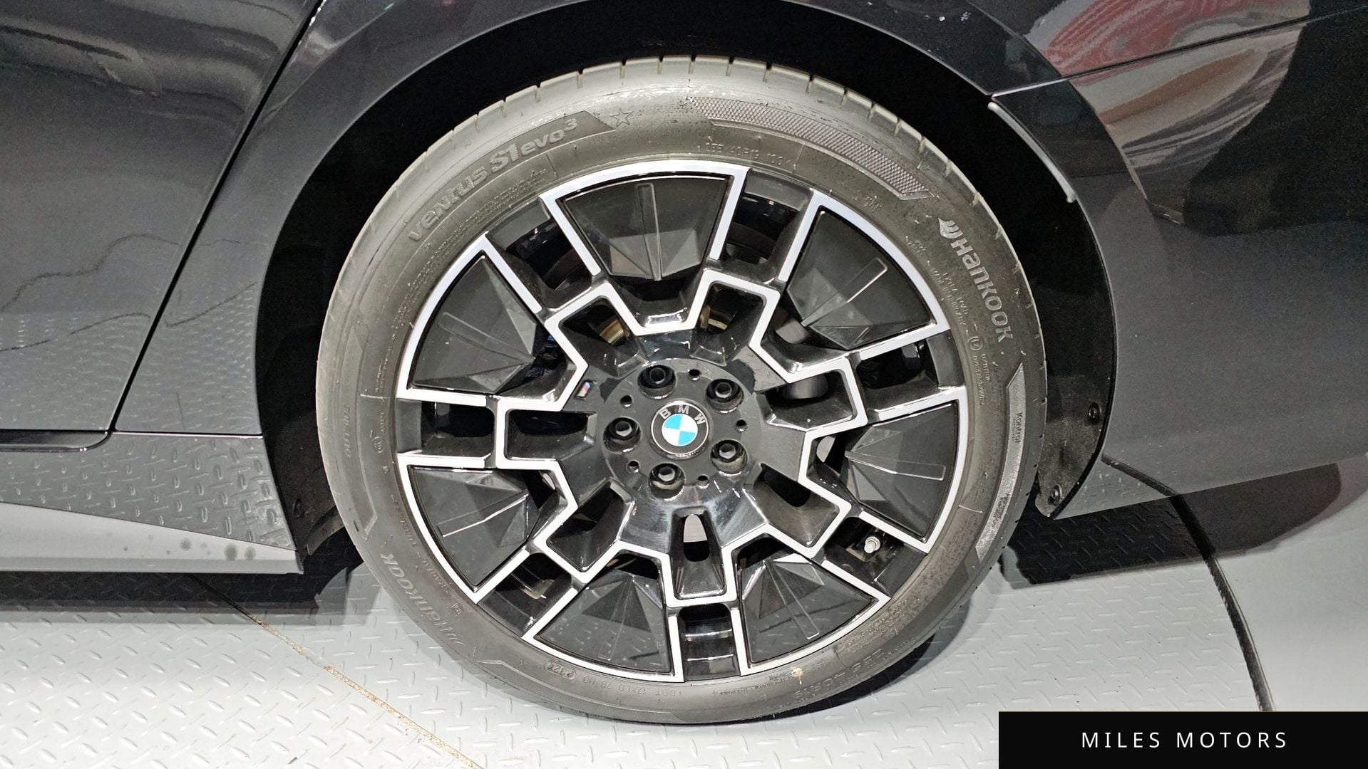 BMW i4 2025 — миниатюра 7