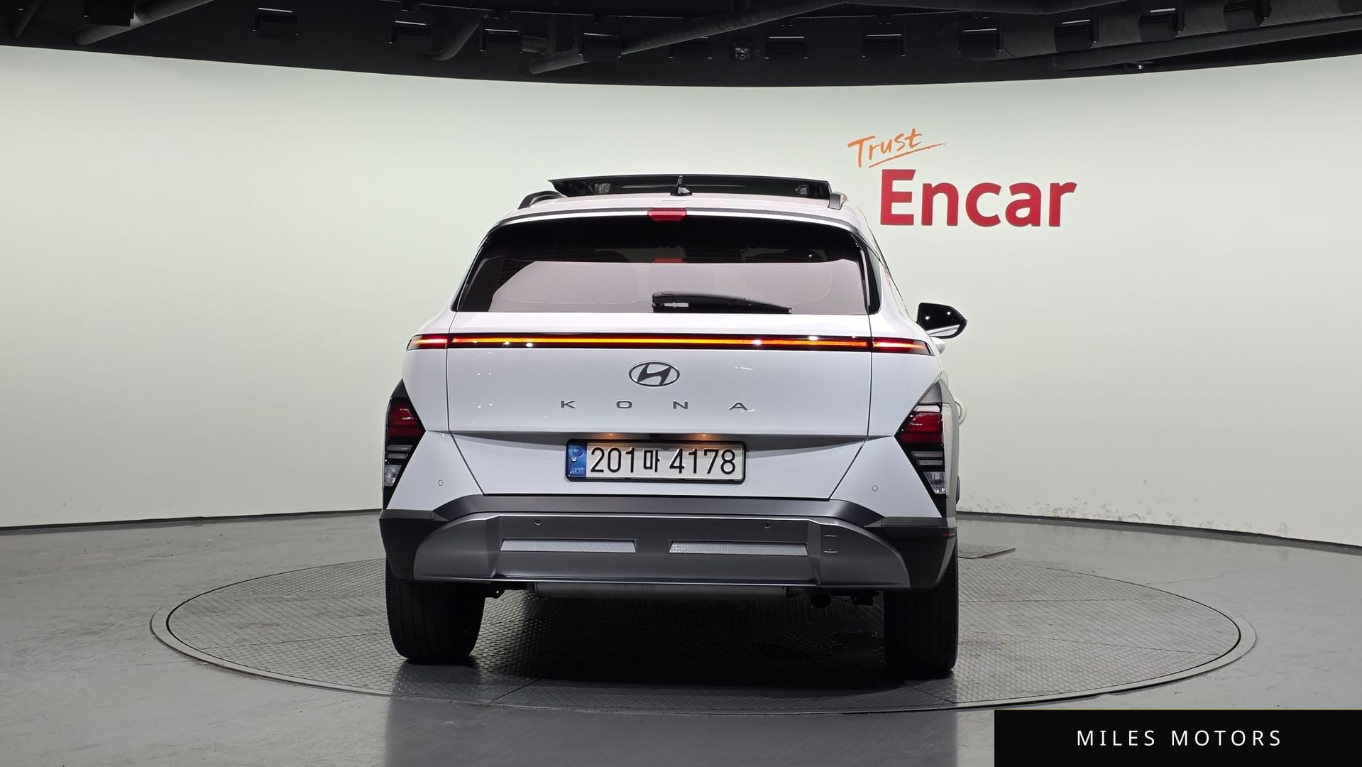 Hyundai Kona 2023 — миниатюра 4
