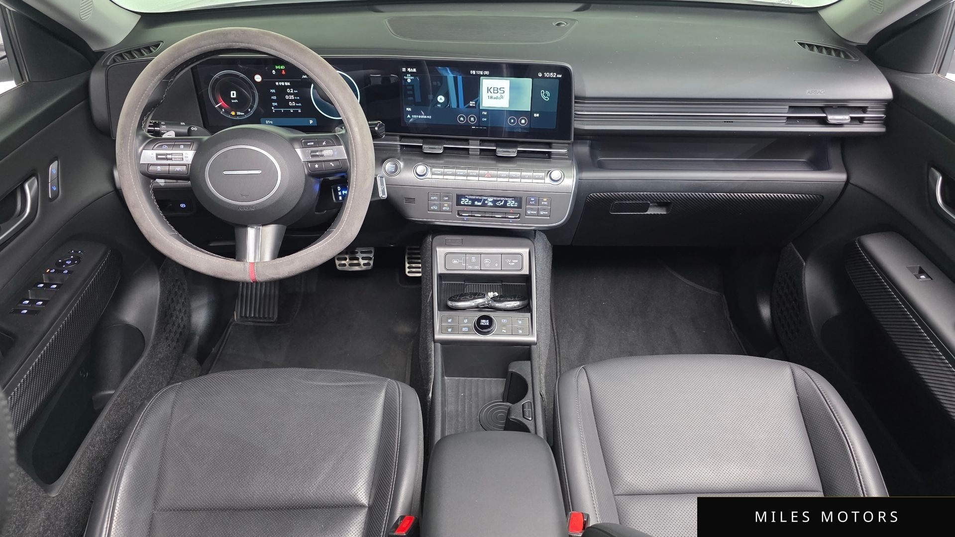 Hyundai Kona 2023 — миниатюра 10