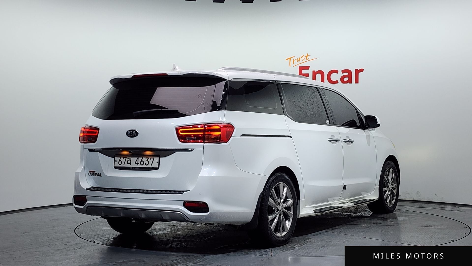 Kia Canival 2019 — миниатюра 2