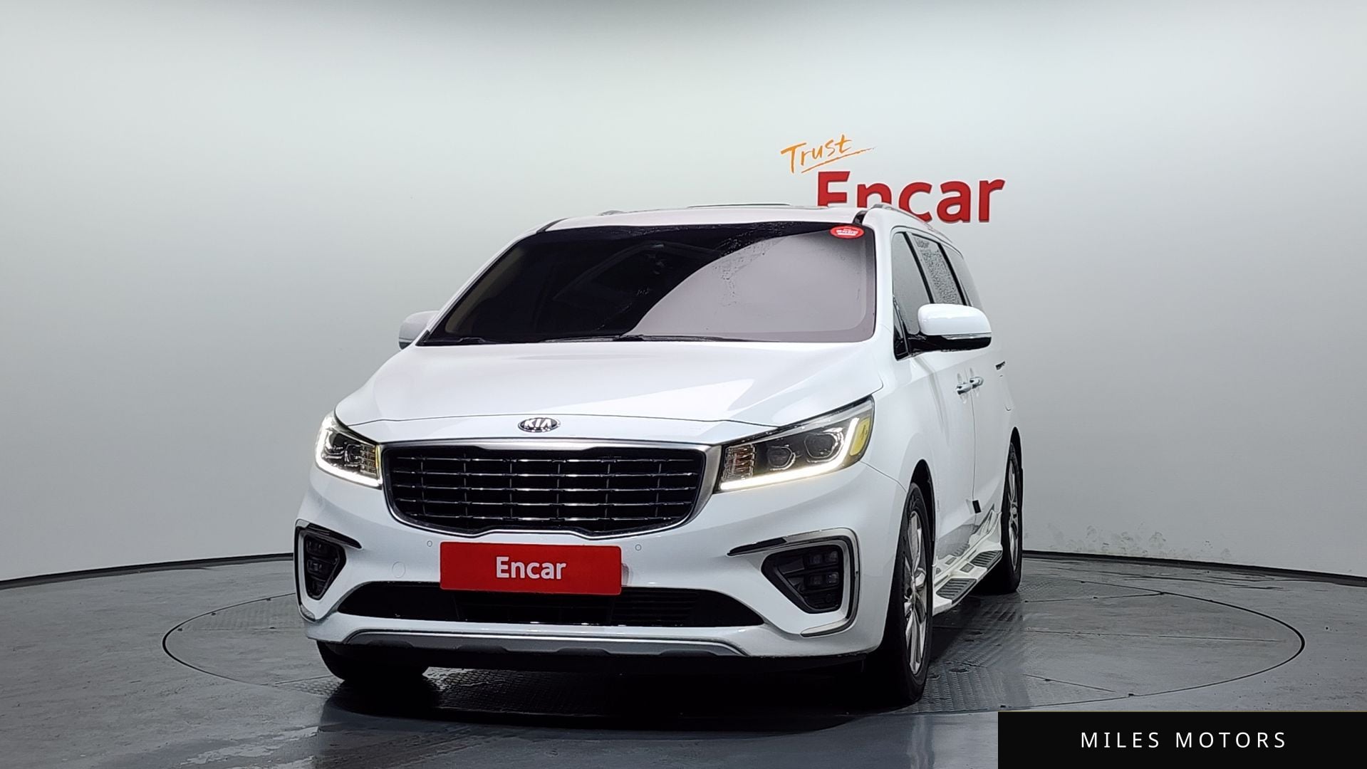 Kia Canival 2019 — миниатюра 3
