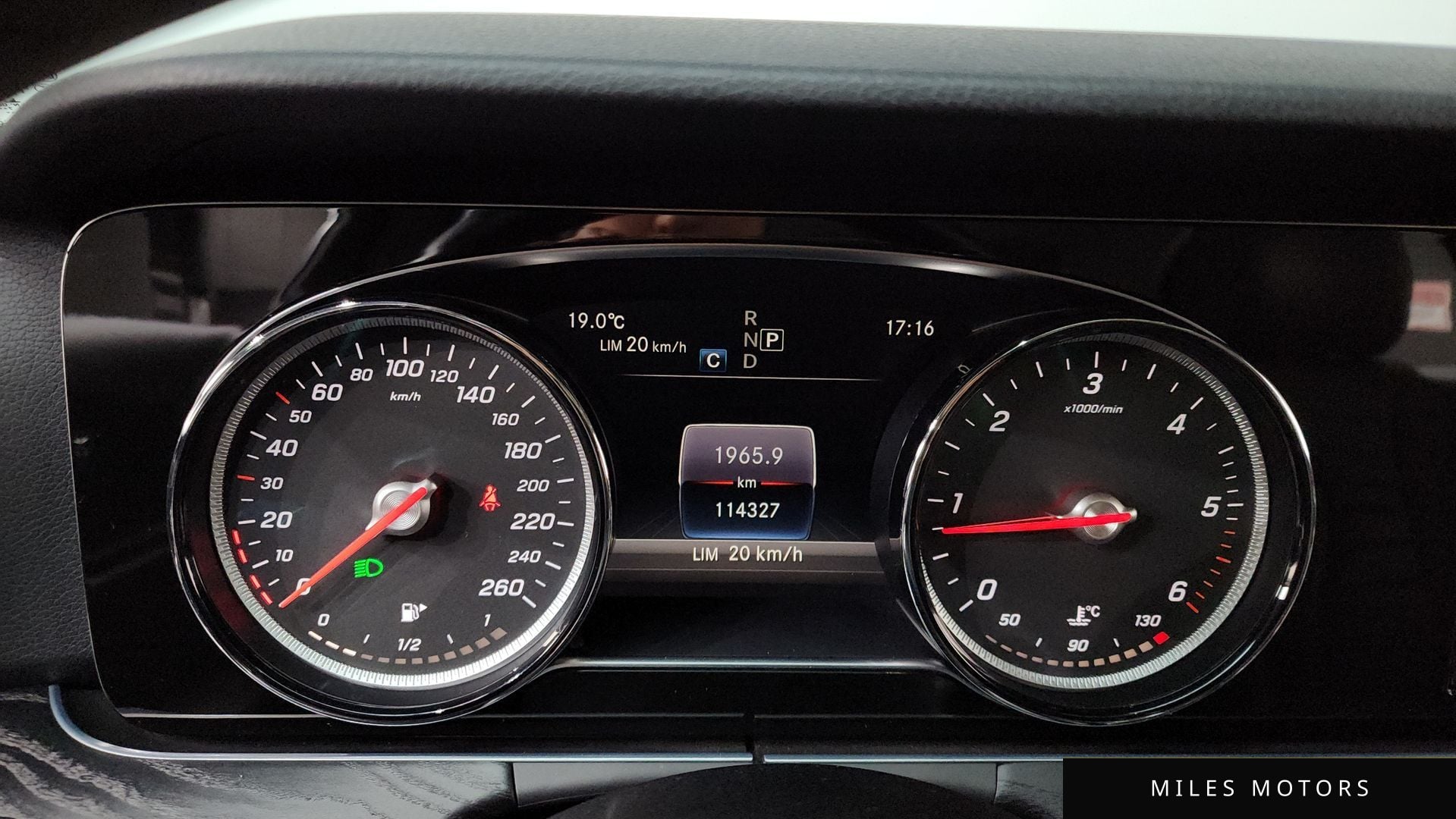 Mercedes-Benz E-Class W213 2018 — миниатюра 11