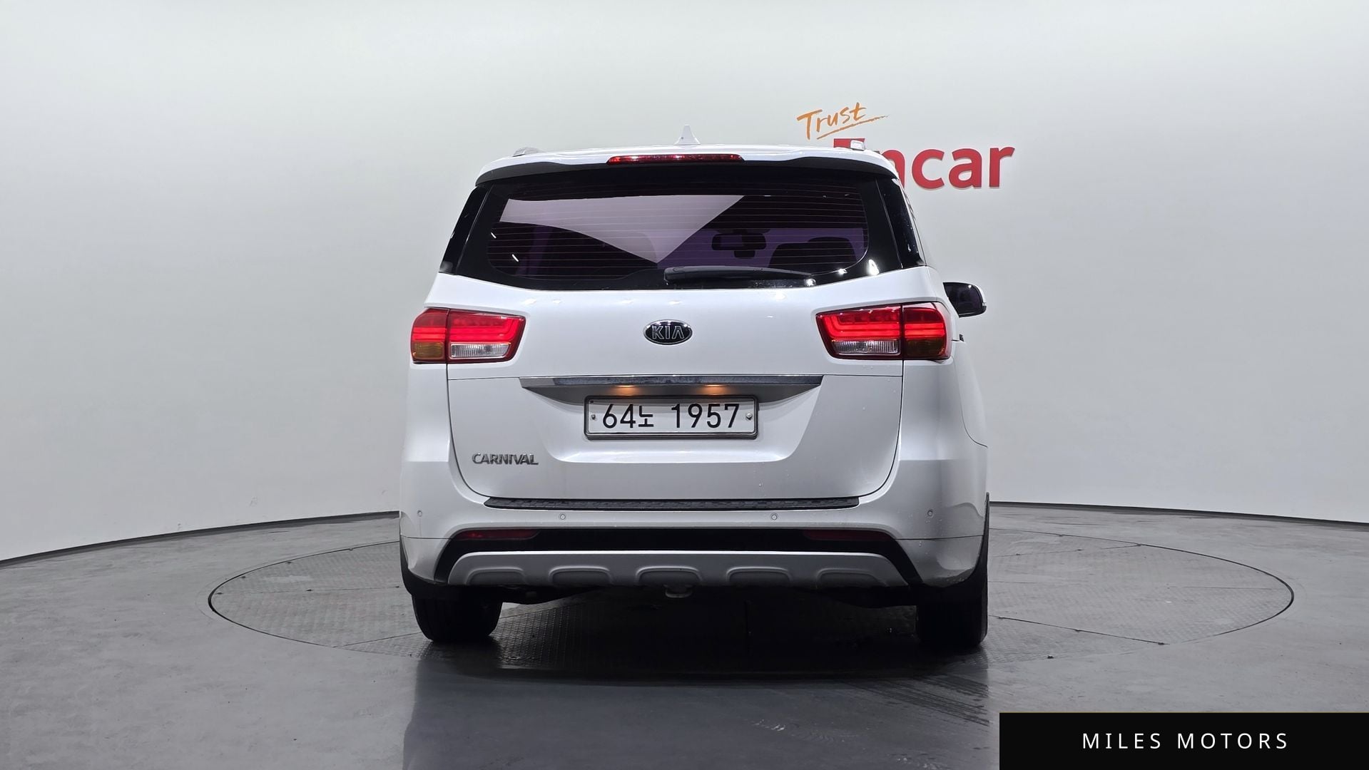Kia Canival 2016 — миниатюра 4