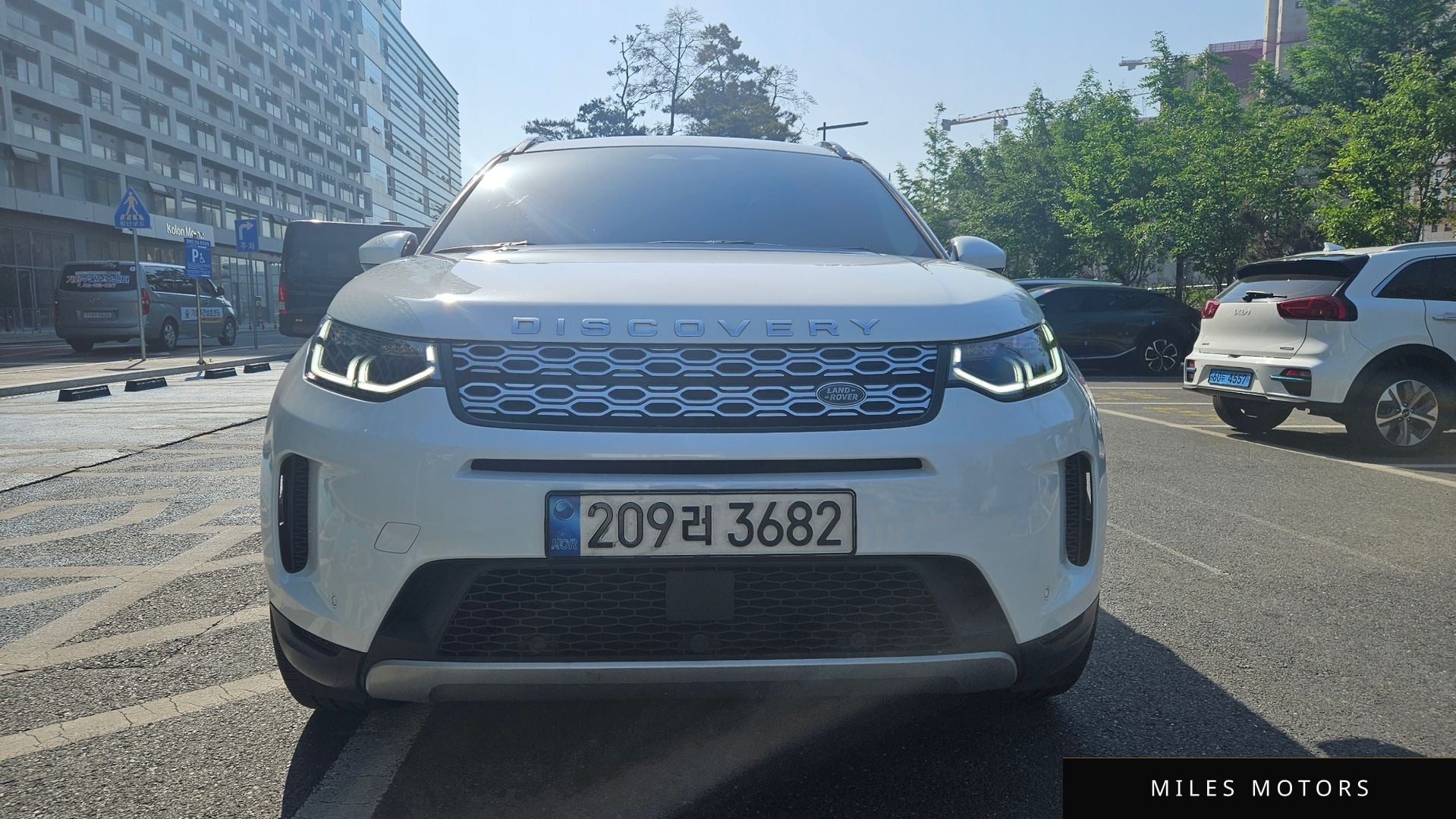 Land Rover Discovery Sport 2023 — миниатюра 2