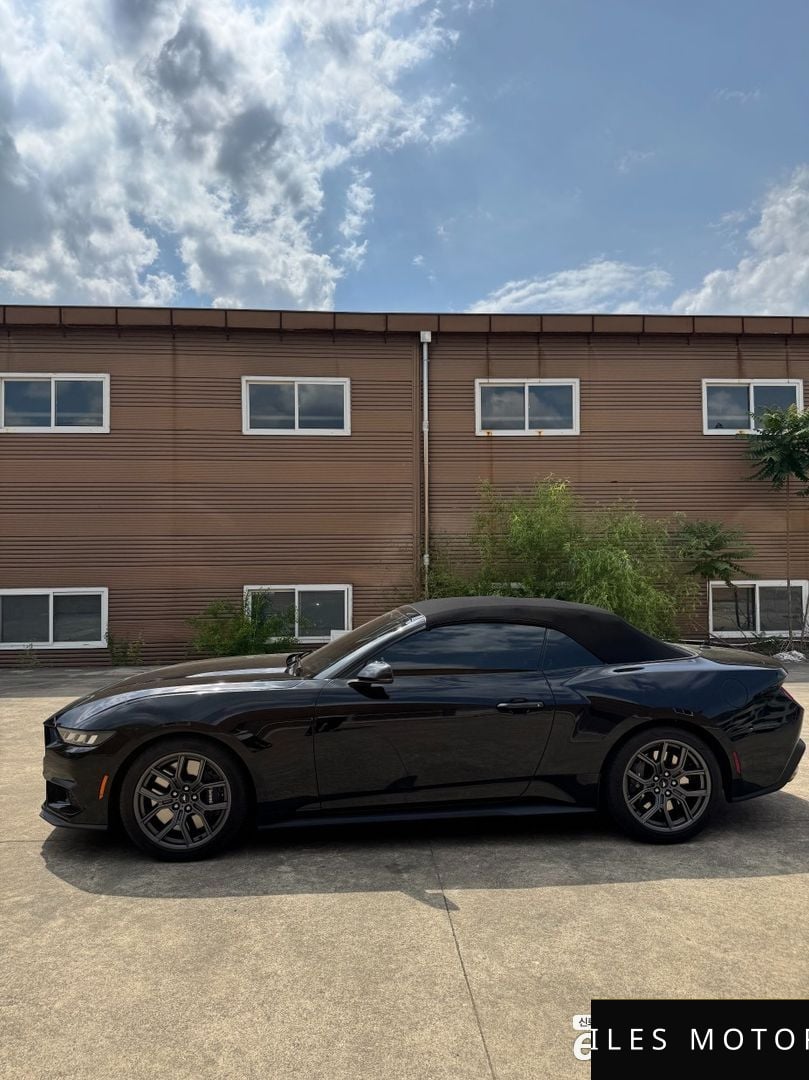 Ford Mustang 2024 — миниатюра 5