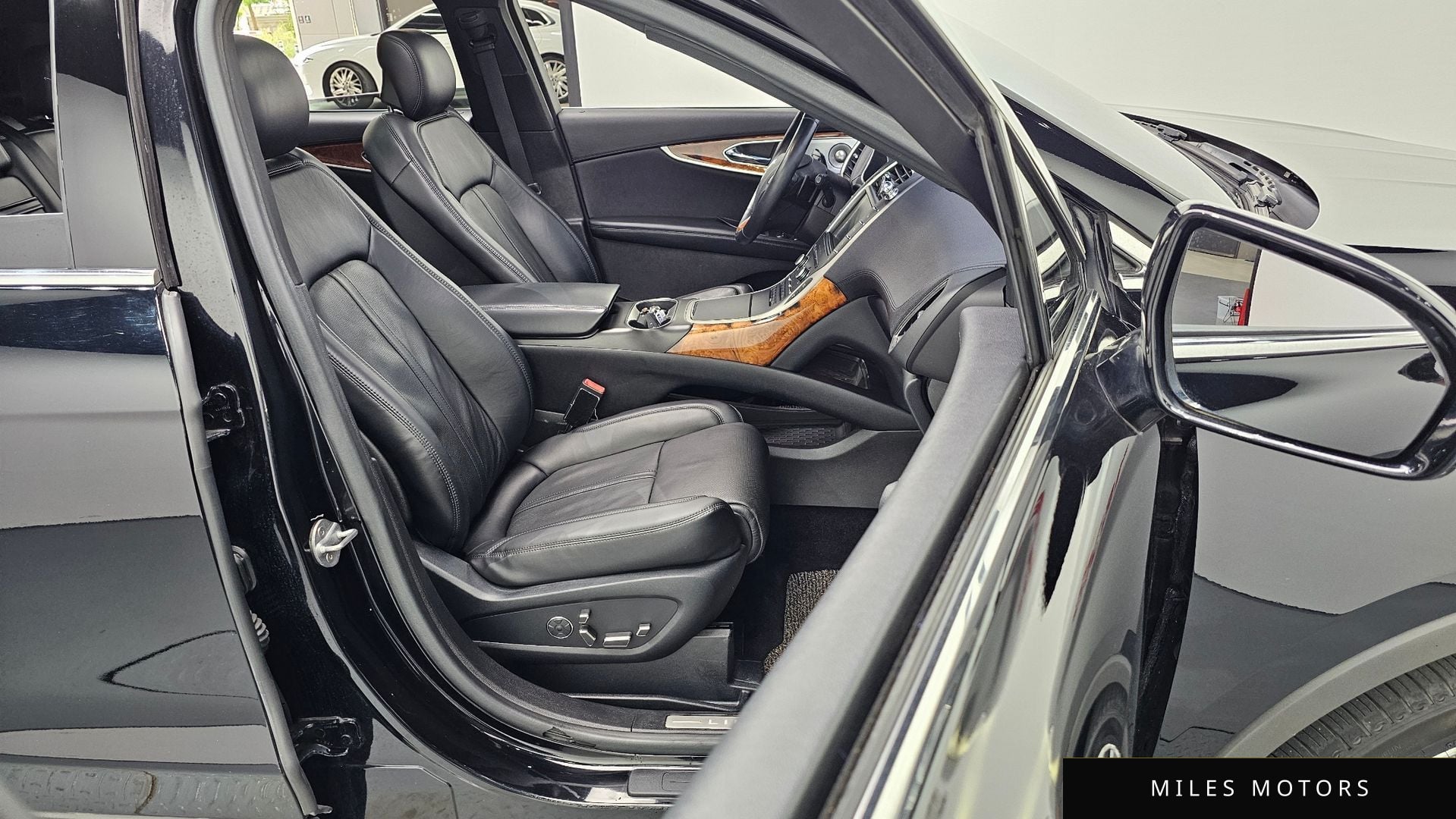 Lincoln MKX 2016 — миниатюра 10