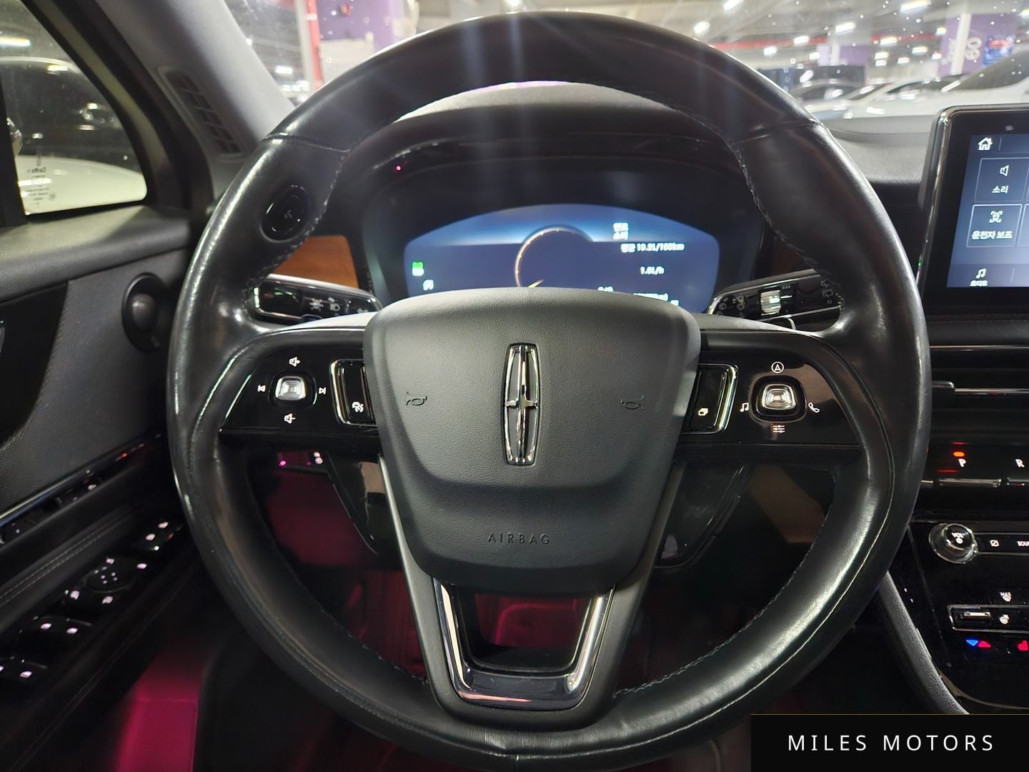 Lincoln Corsair 2020 — миниатюра 6