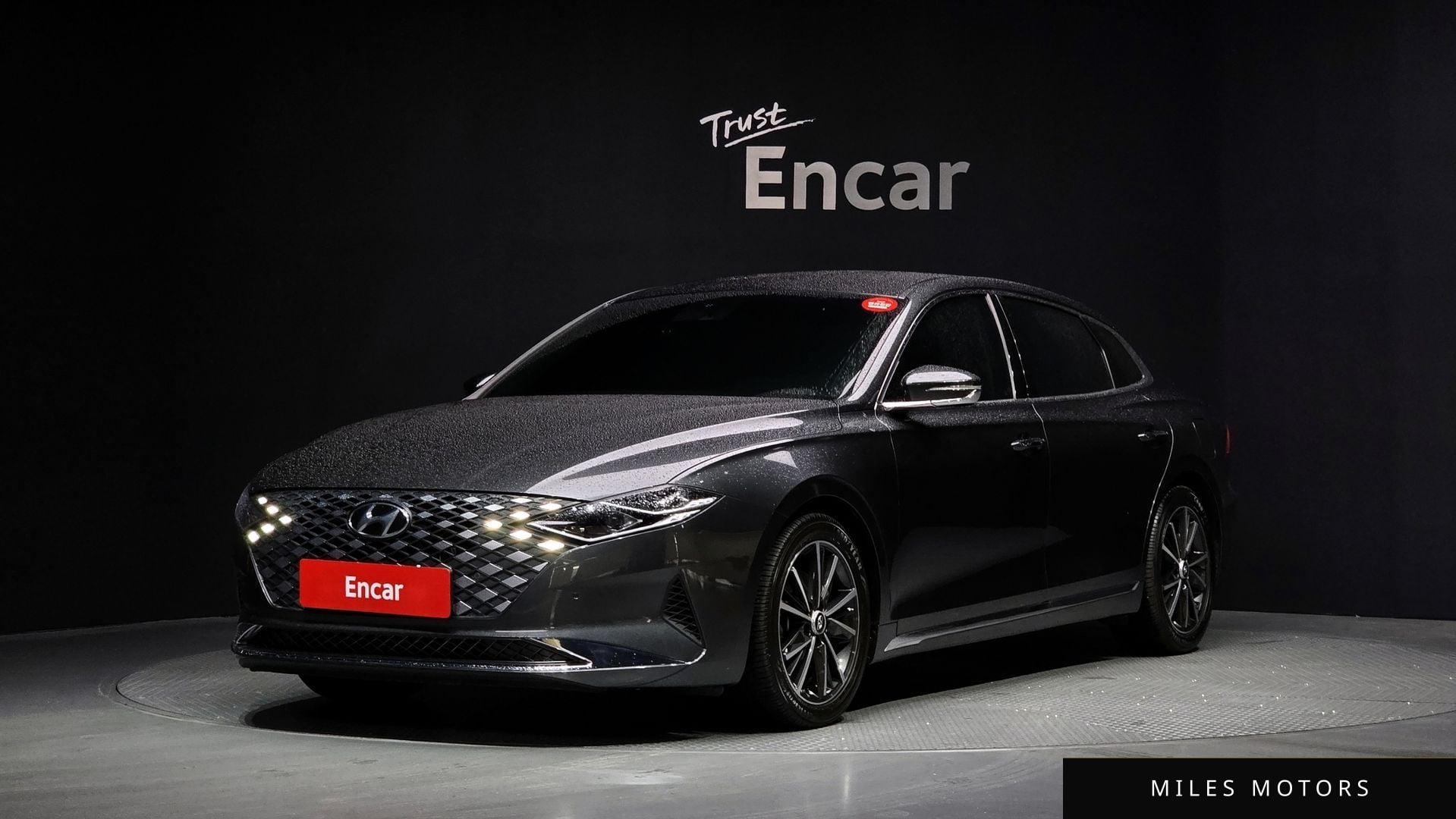 Hyundai Grandeur 2020 — фото 1 из 12